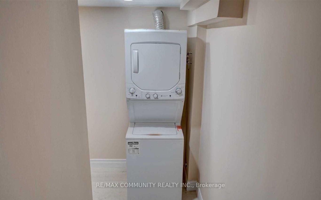 Photo 18 of Unit Main, 6 Little Avenue, Clarington, Bowmanville — HOMEH