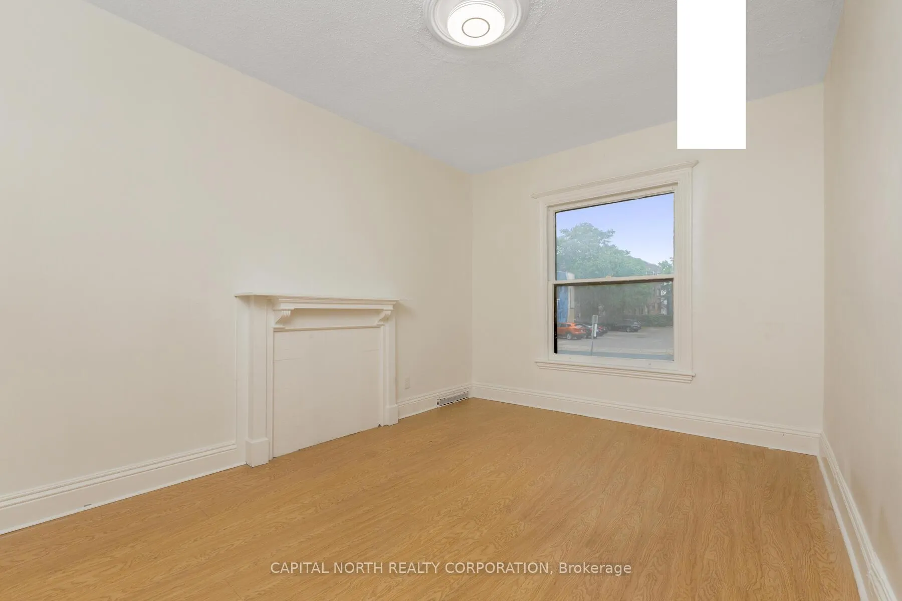 Photo 5 of Unit 1, 564 King Street E, Hamilton, Landsdale — HOMEH