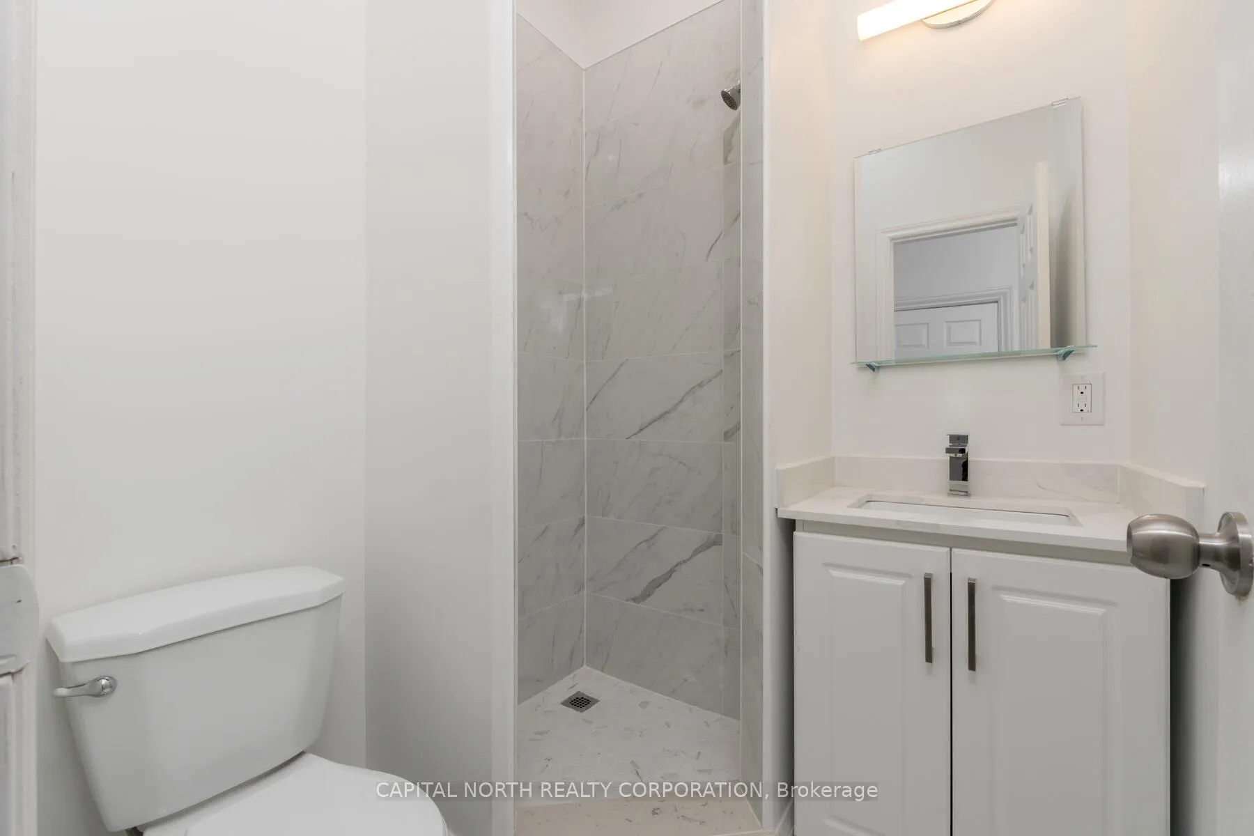 Photo 12 of Unit 1, 564 King Street E, Hamilton, Landsdale — HOMEH