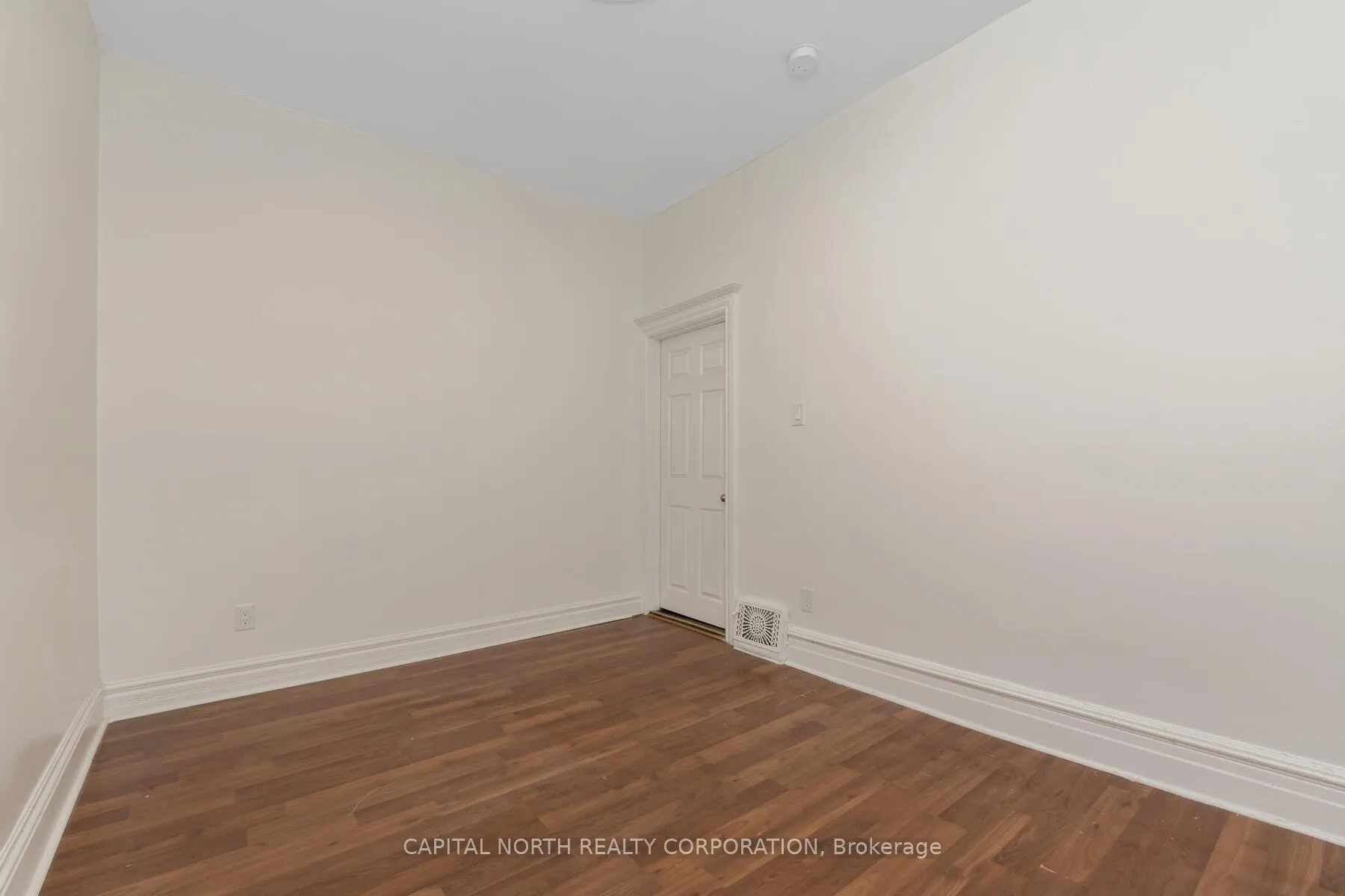 Photo 15 of Unit 1, 564 King Street E, Hamilton, Landsdale — HOMEH