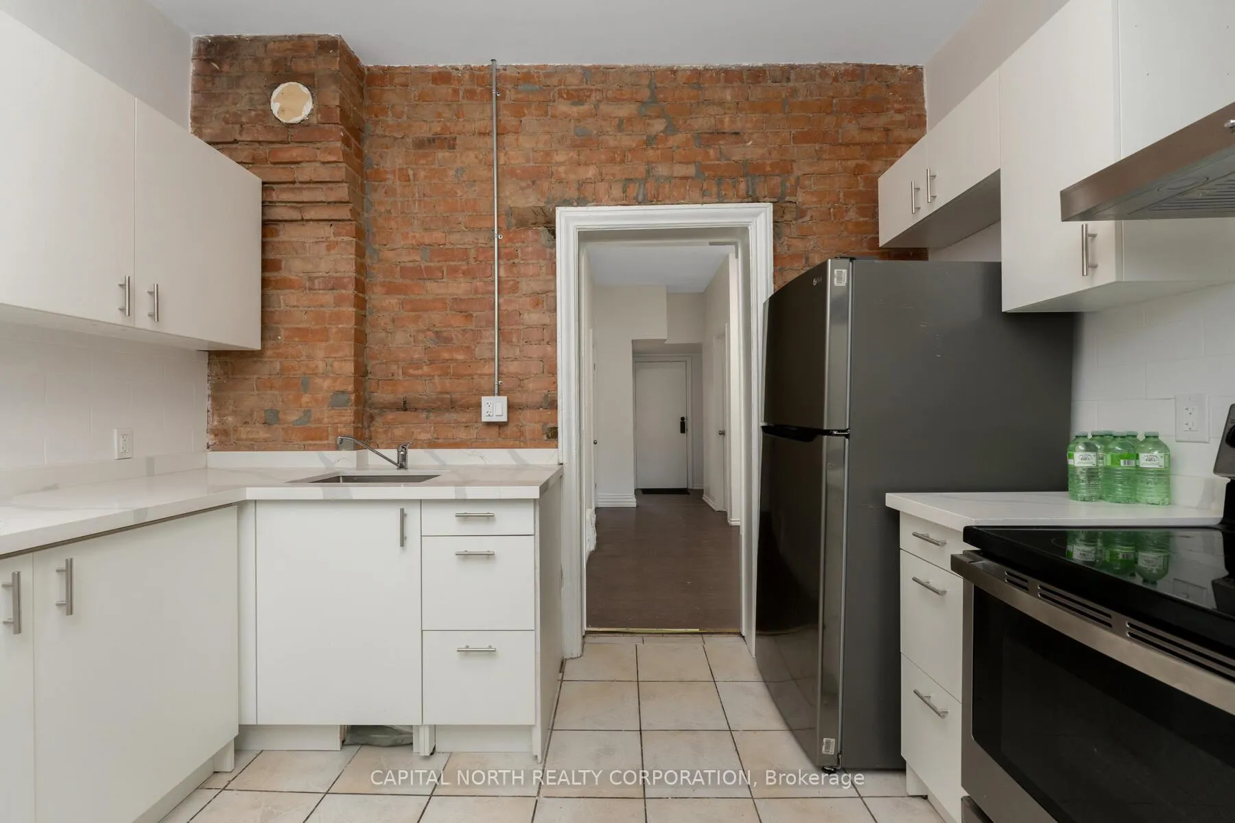 Photo 20 of Unit 1, 564 King Street E, Hamilton, Landsdale — HOMEH