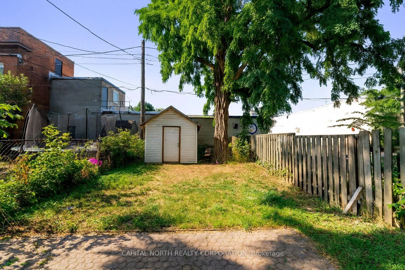 Photo 24 of Unit 1, 564 King Street E, Hamilton, Landsdale — HOMEH