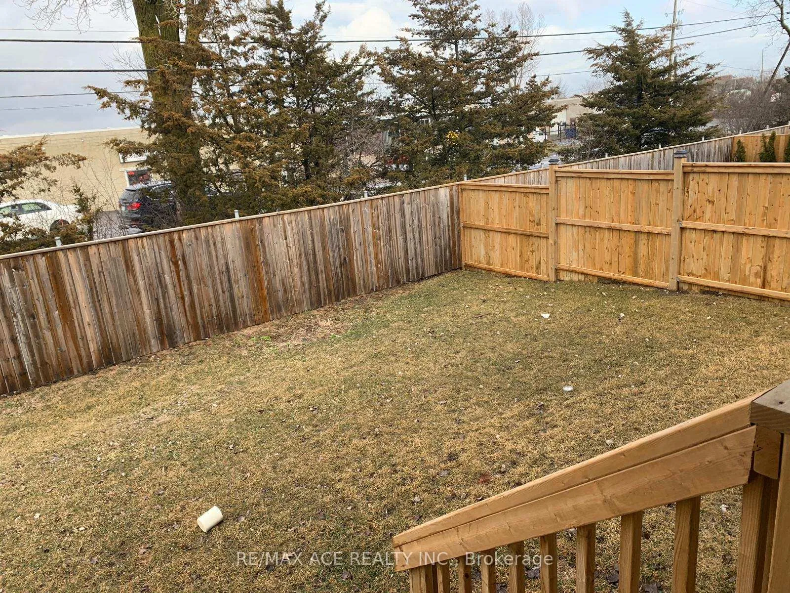 Photo 13 of 7 Mountain Ash Drive, Belleville, Thurlow Ward — HOMEH