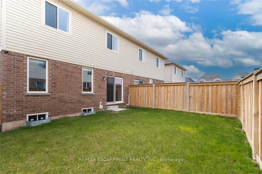 Photo 30 of 41 Foothills Lane, Hamilton, Winona — HOMEH