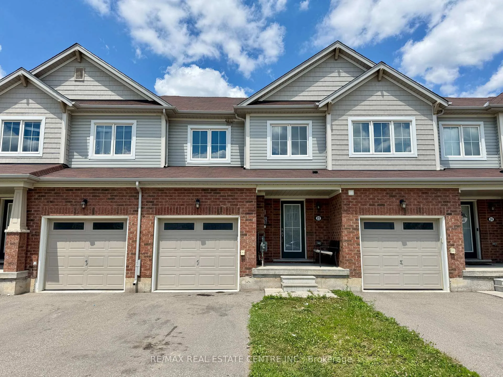 Photo 1 of 22 Butcher Crescent, Brant, Brantford Twp — HOMEH