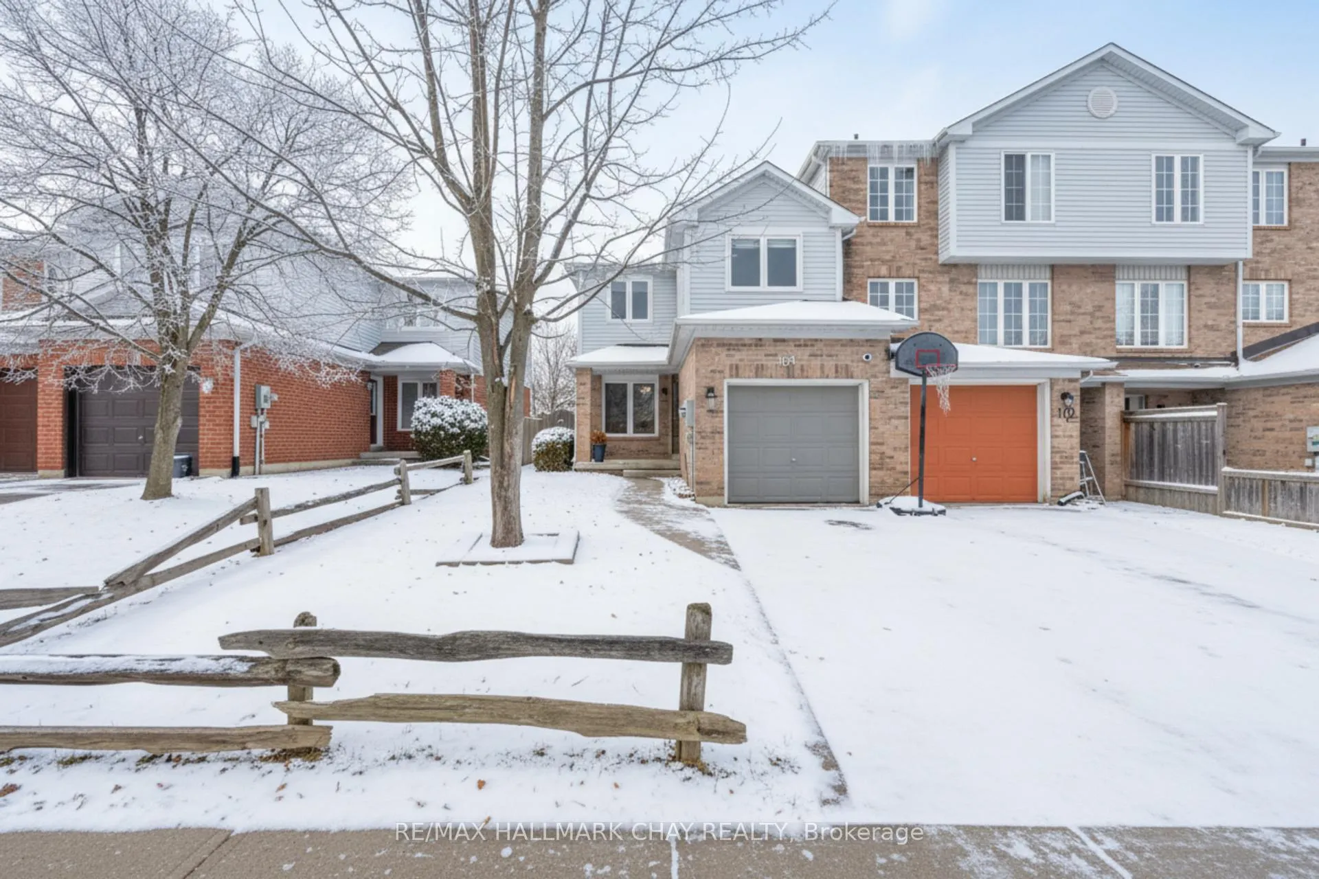 Photo 1 of 104 Pickett Crescent, Barrie, Painswick North — HOMEH