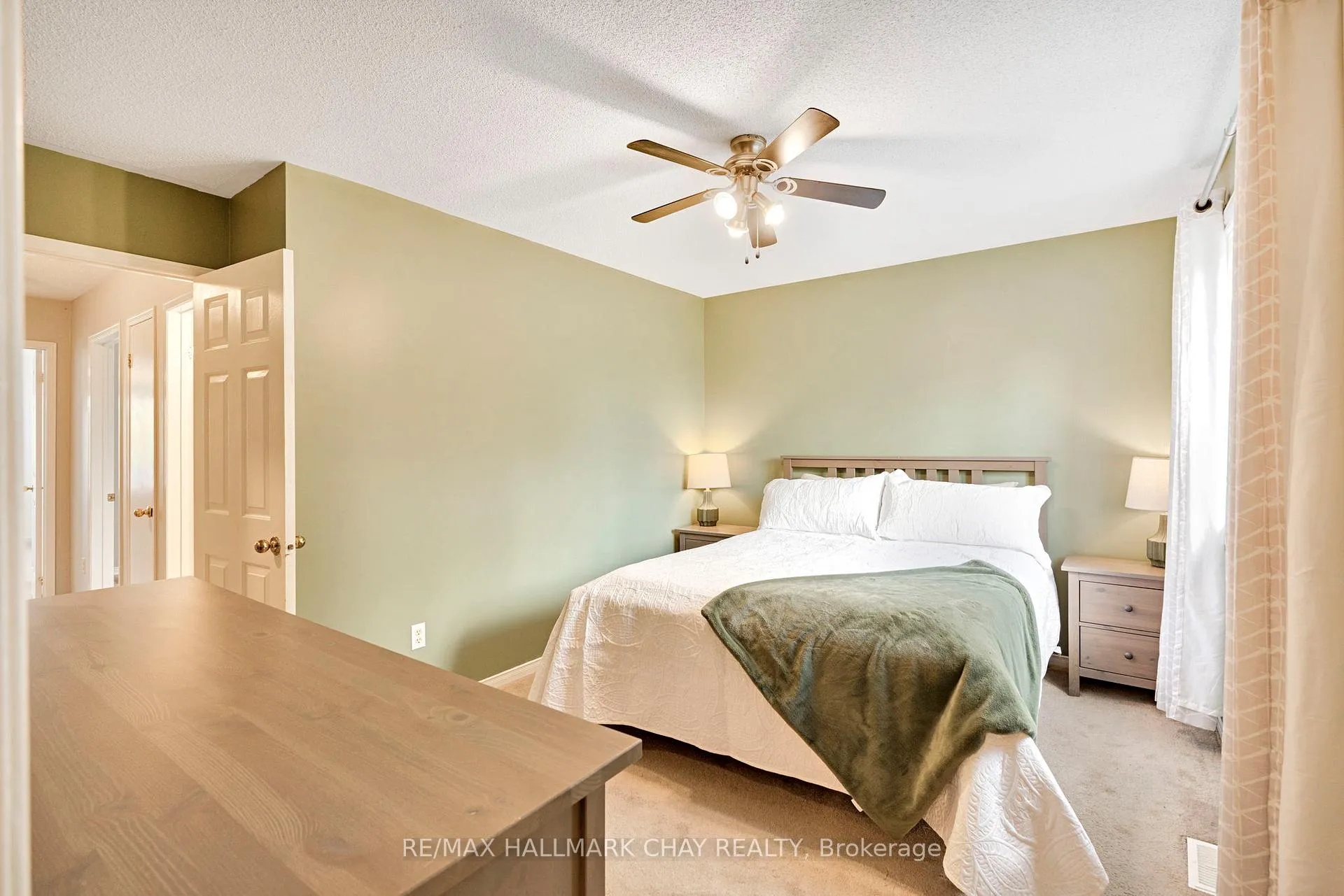 Photo 19 of 104 Pickett Crescent, Barrie, Painswick North — HOMEH