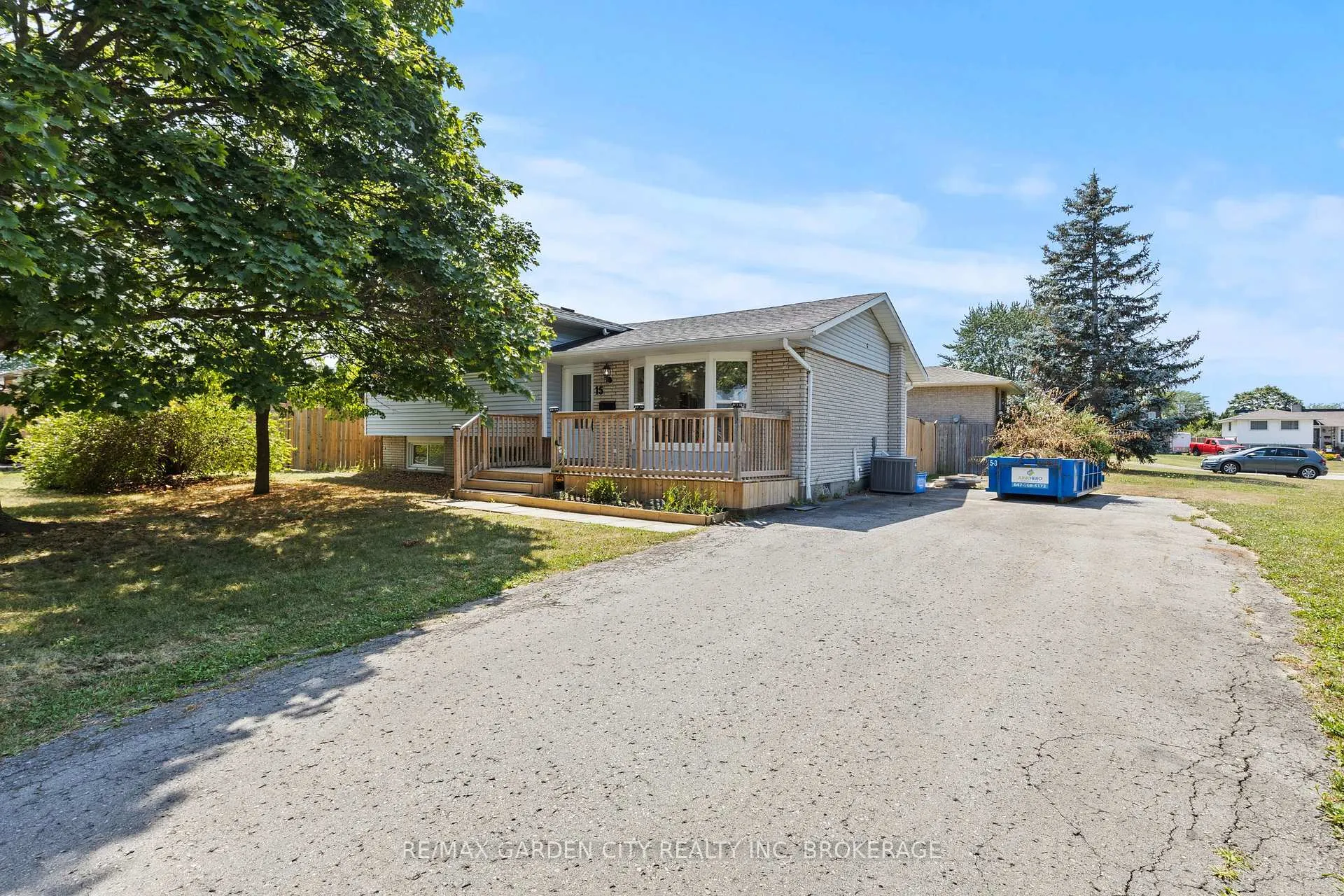 Photo 1 of Unit 1, 15 Ancaster Boulevard, St. Catharines, Carlton/Bunting — HOMEH