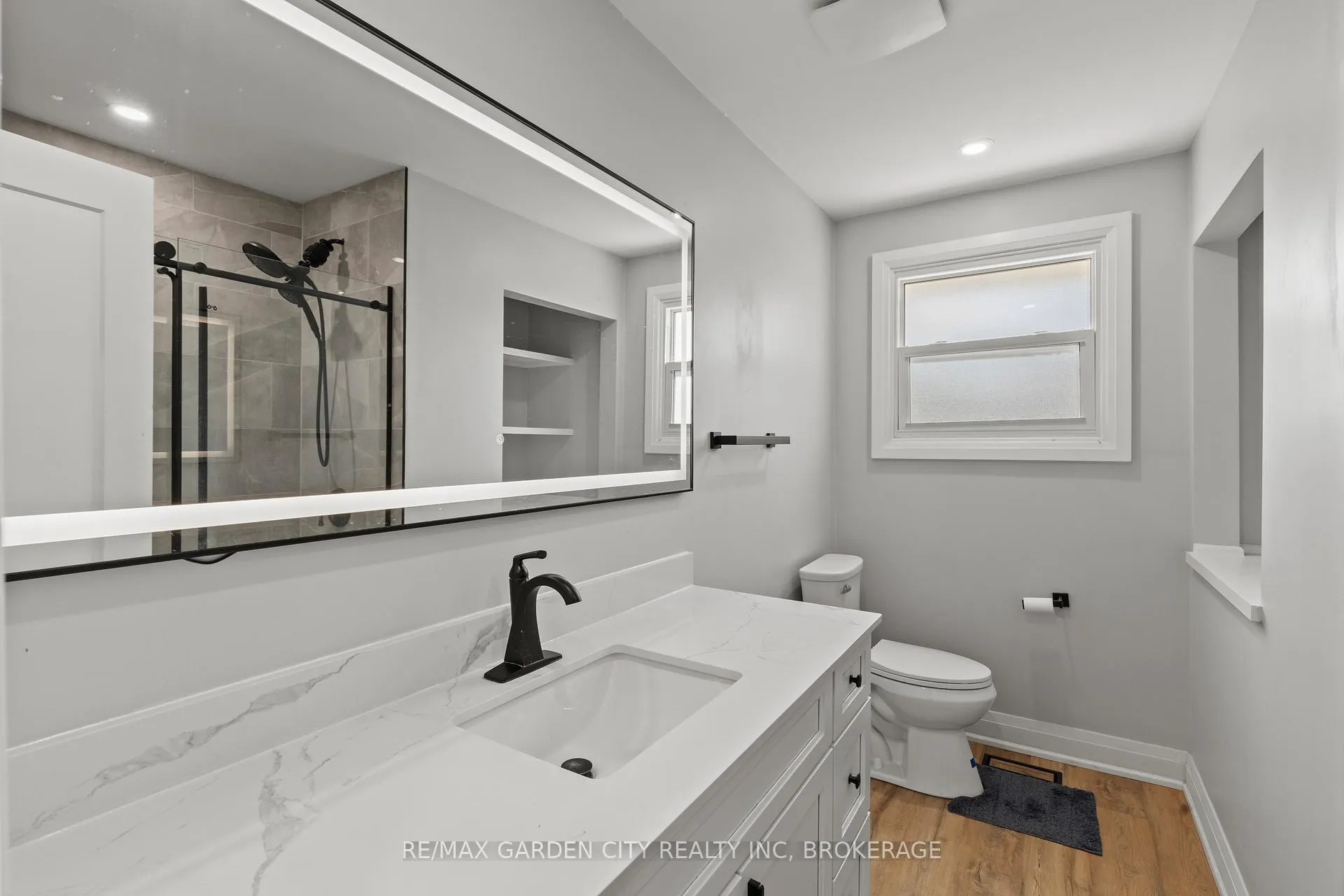Photo 20 of Unit 1, 15 Ancaster Boulevard, St. Catharines, Carlton/Bunting — HOMEH