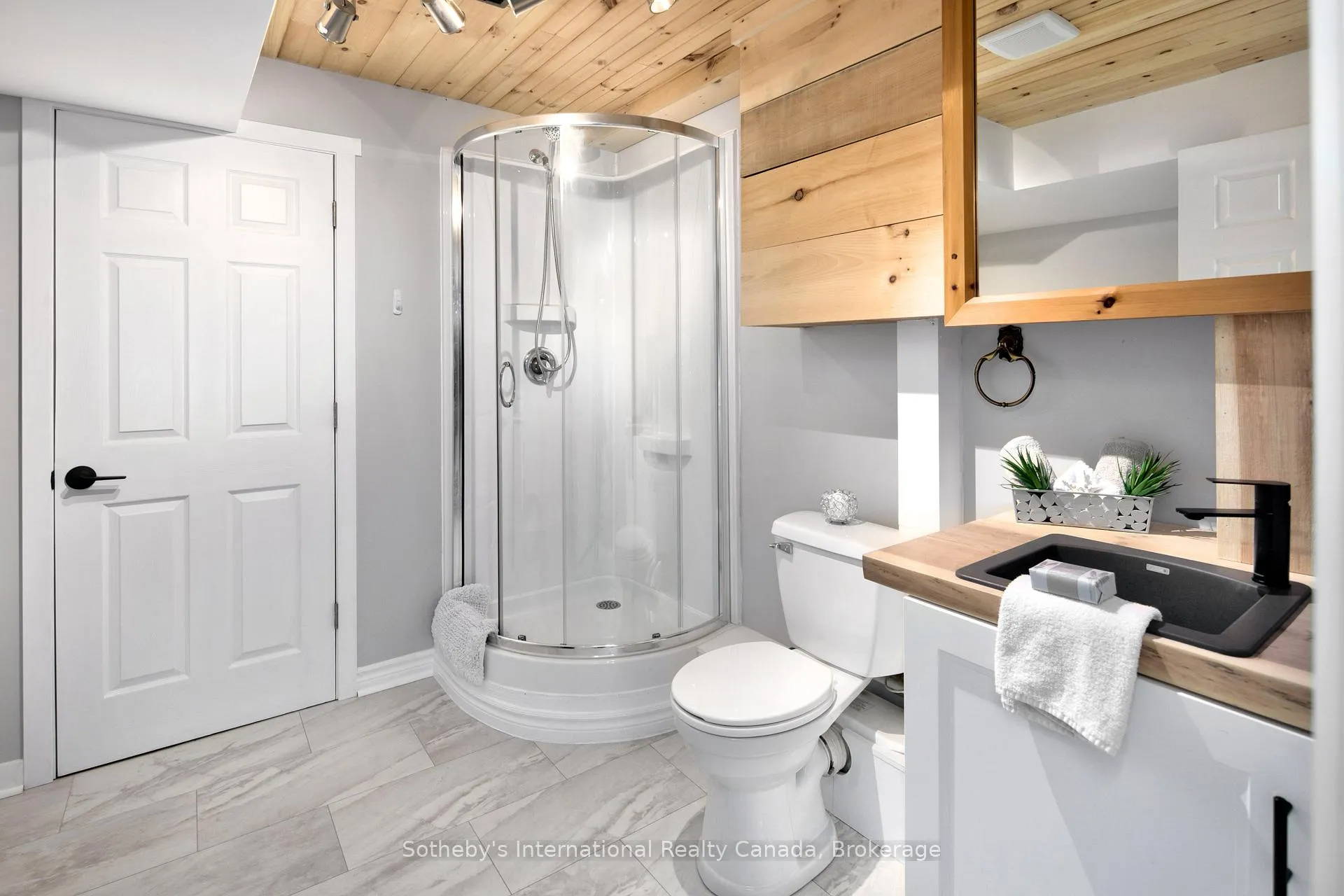 Photo 44 of 140 Greenfield Drive, Meaford — HOMEH