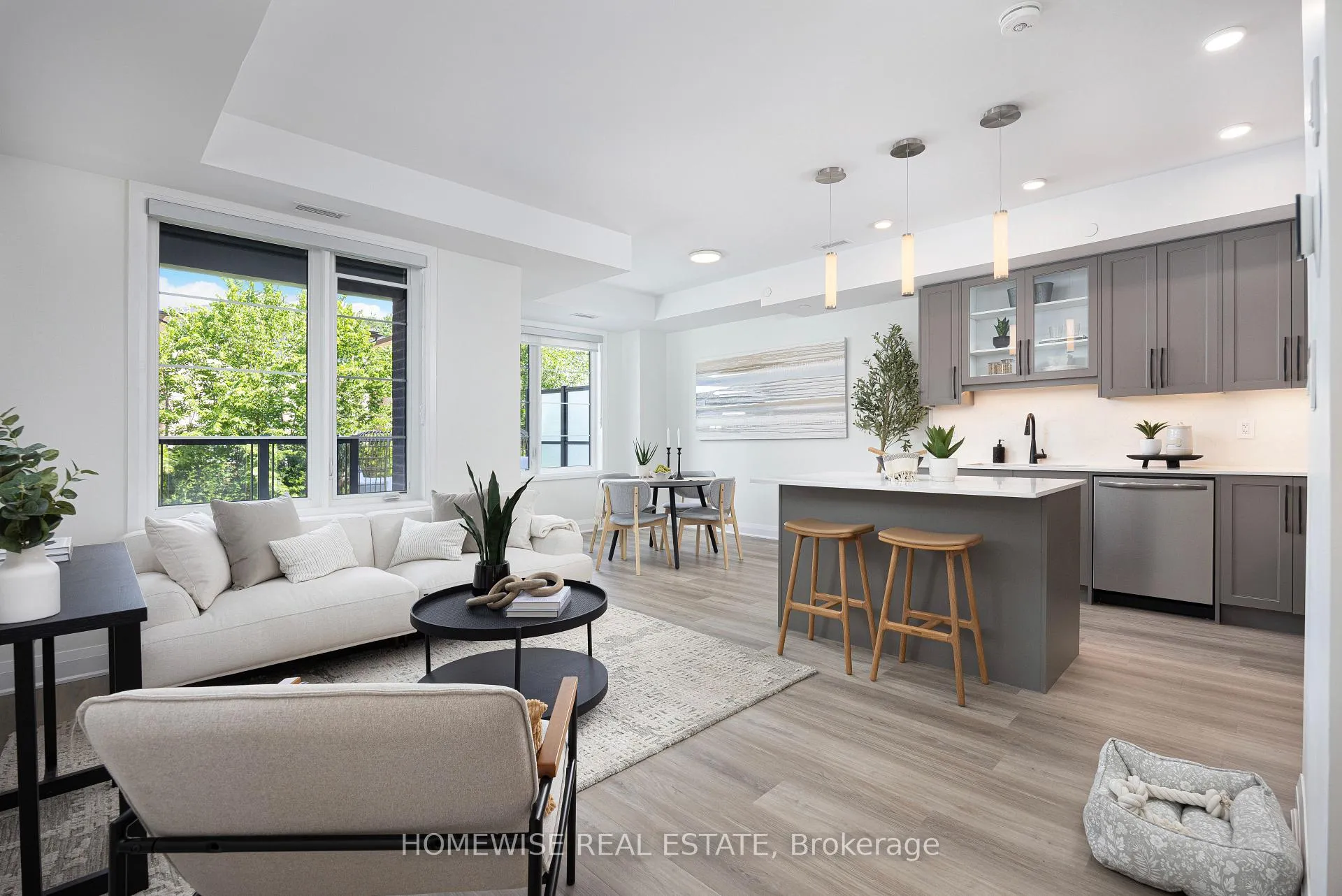 Photo 2 of Unit 2, 600 Brookdale Avenue, Toronto, Bedford Park-Nortown — HOMEH