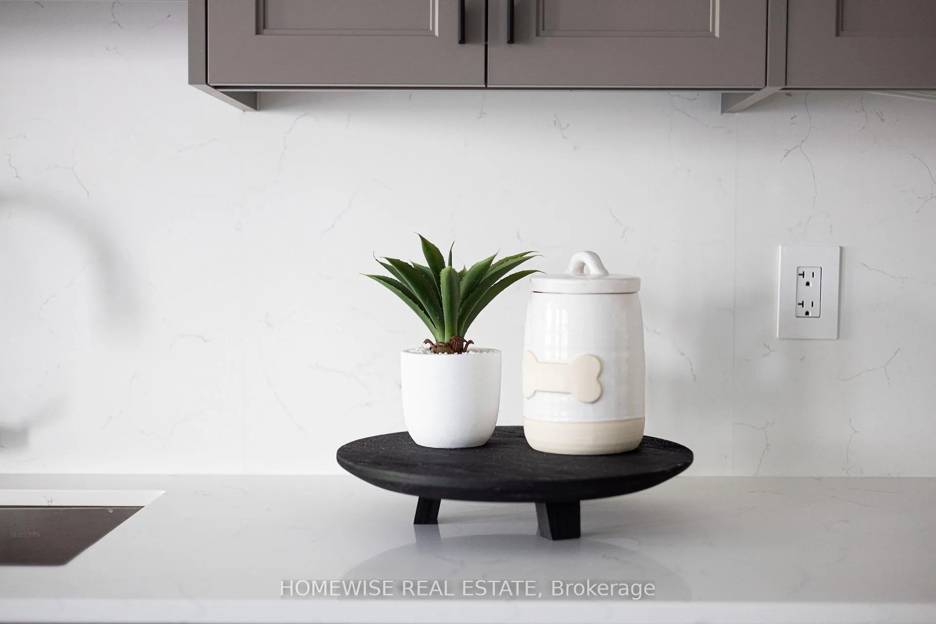 Photo 9 of Unit 2, 600 Brookdale Avenue, Toronto, Bedford Park-Nortown — HOMEH