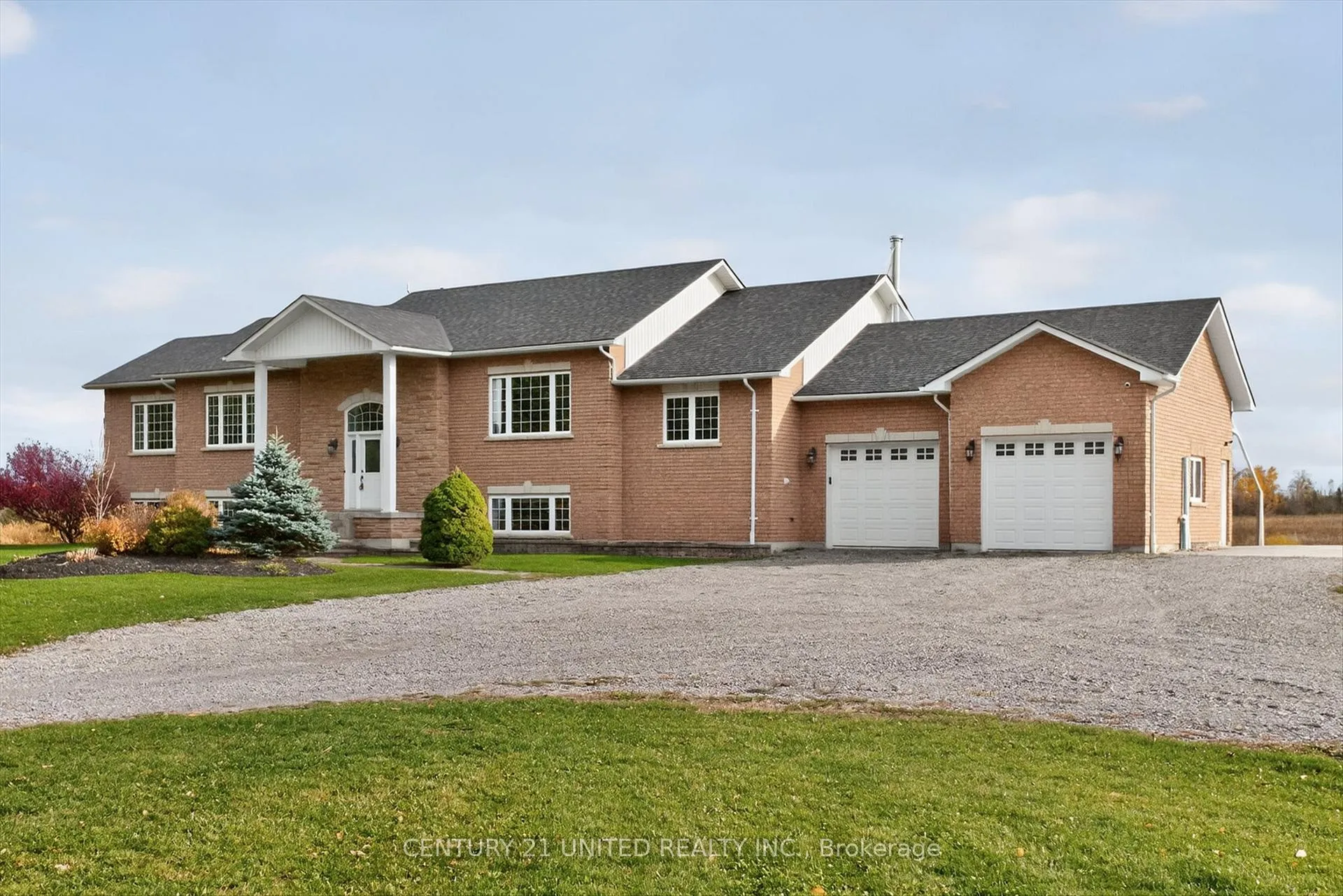 Photo 1 of 1599 Moore Drive, Cavan Monaghan, Cavan Twp — HOMEH