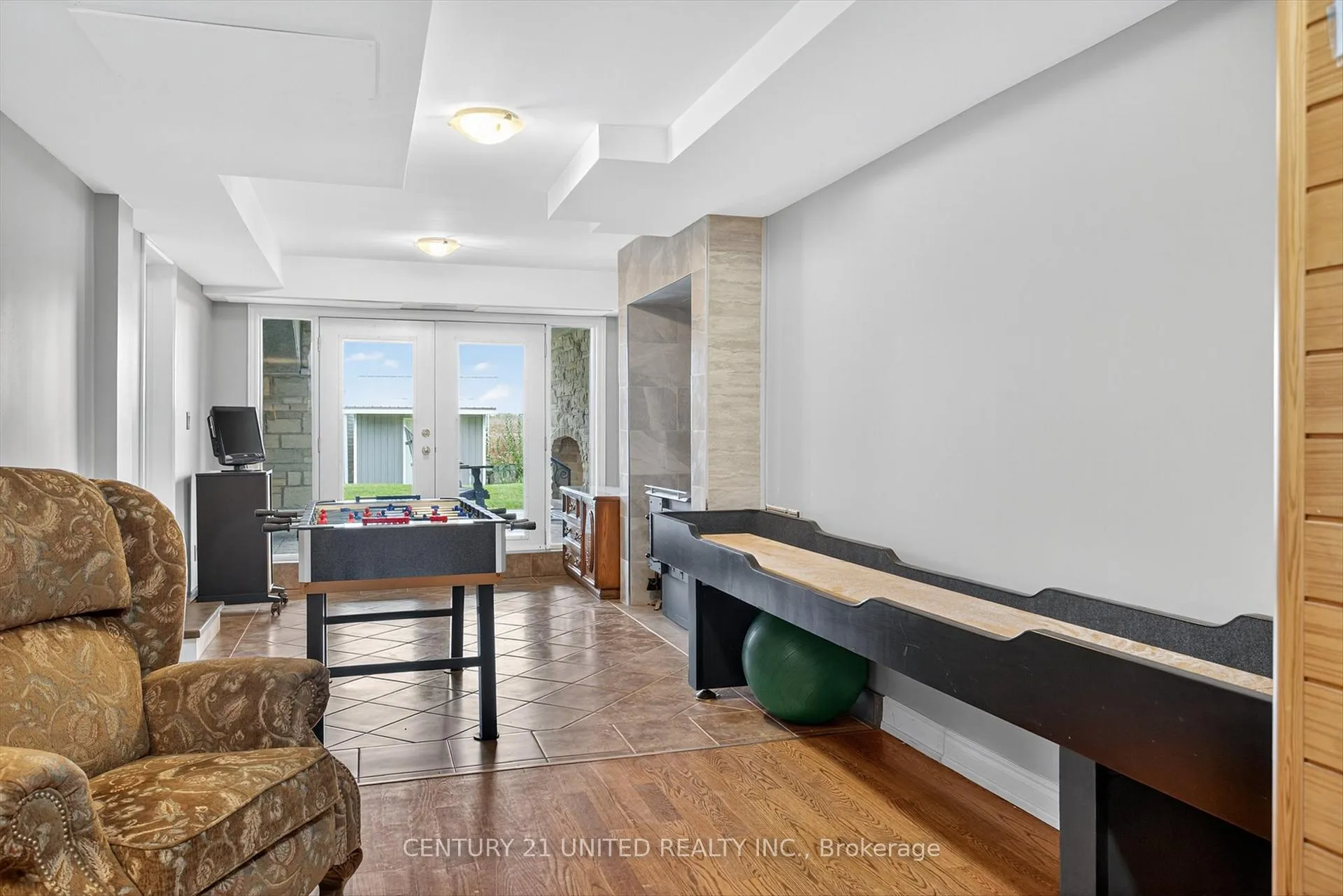 Photo 24 of 1599 Moore Drive, Cavan Monaghan, Cavan Twp — HOMEH