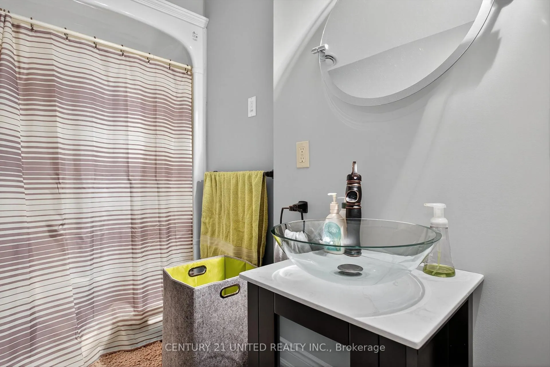 Photo 25 of 1599 Moore Drive, Cavan Monaghan, Cavan Twp — HOMEH