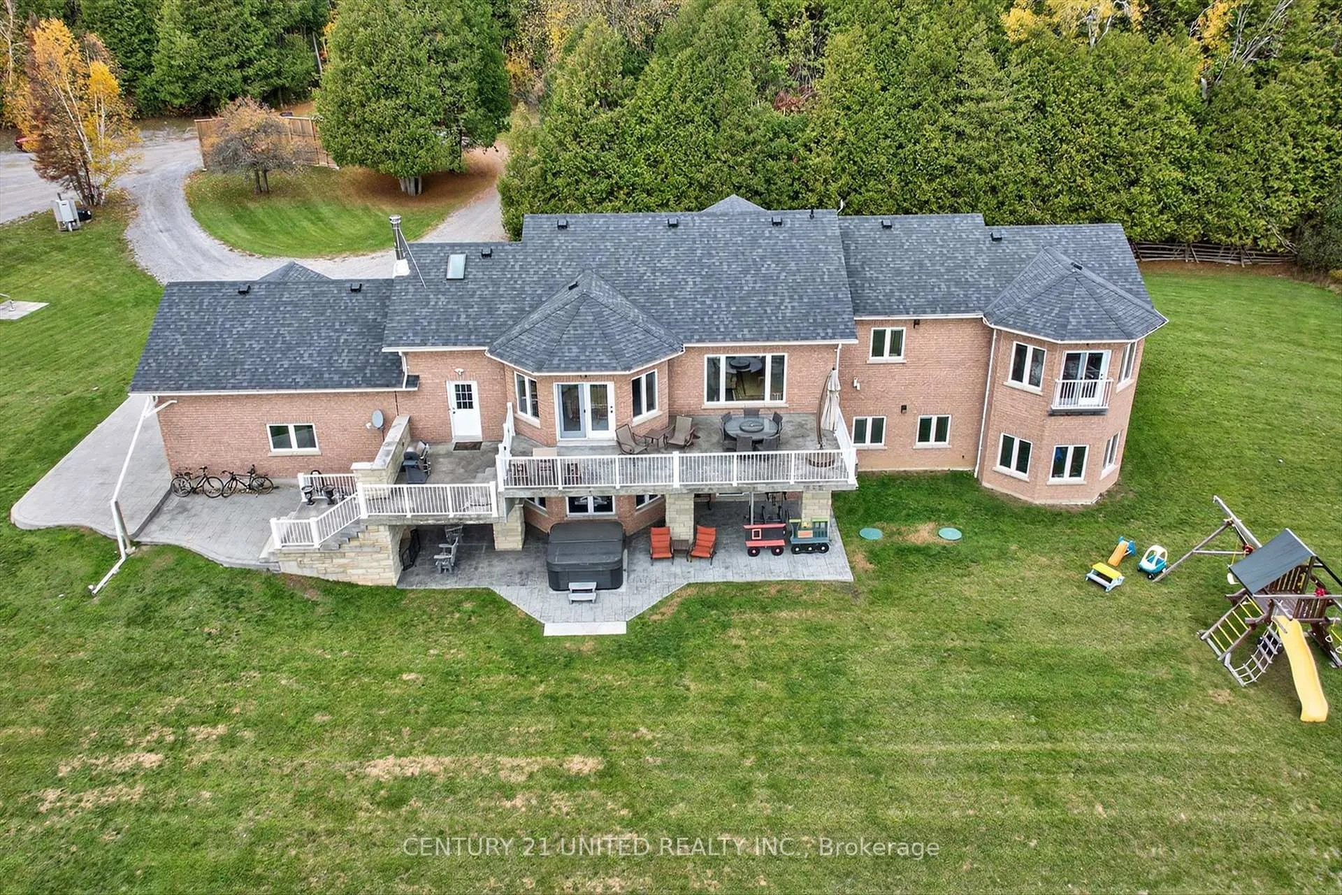 Photo 45 of 1599 Moore Drive, Cavan Monaghan, Cavan Twp — HOMEH