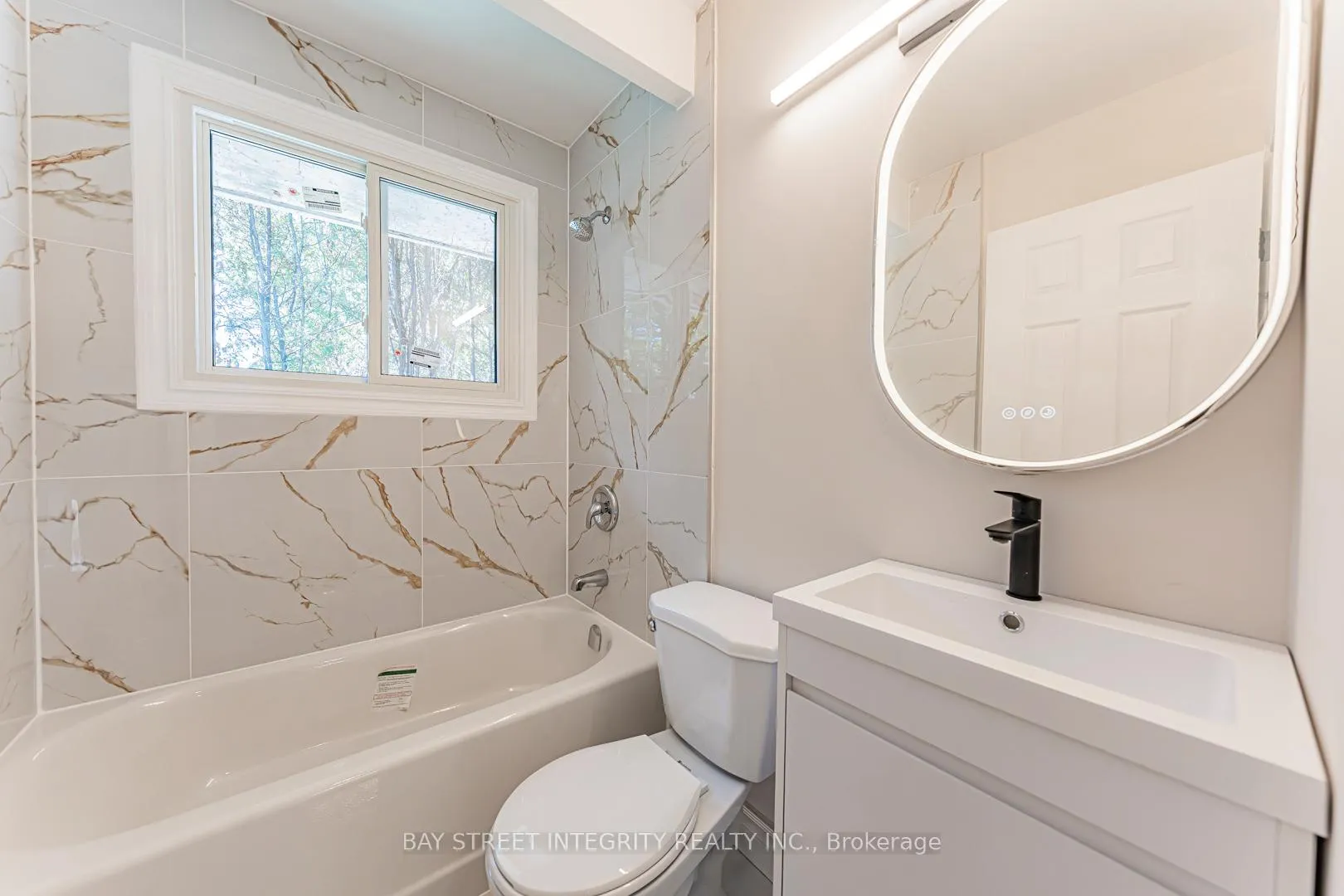 Photo 21 of 323 Clifton Road, Kitchener — HOMEH