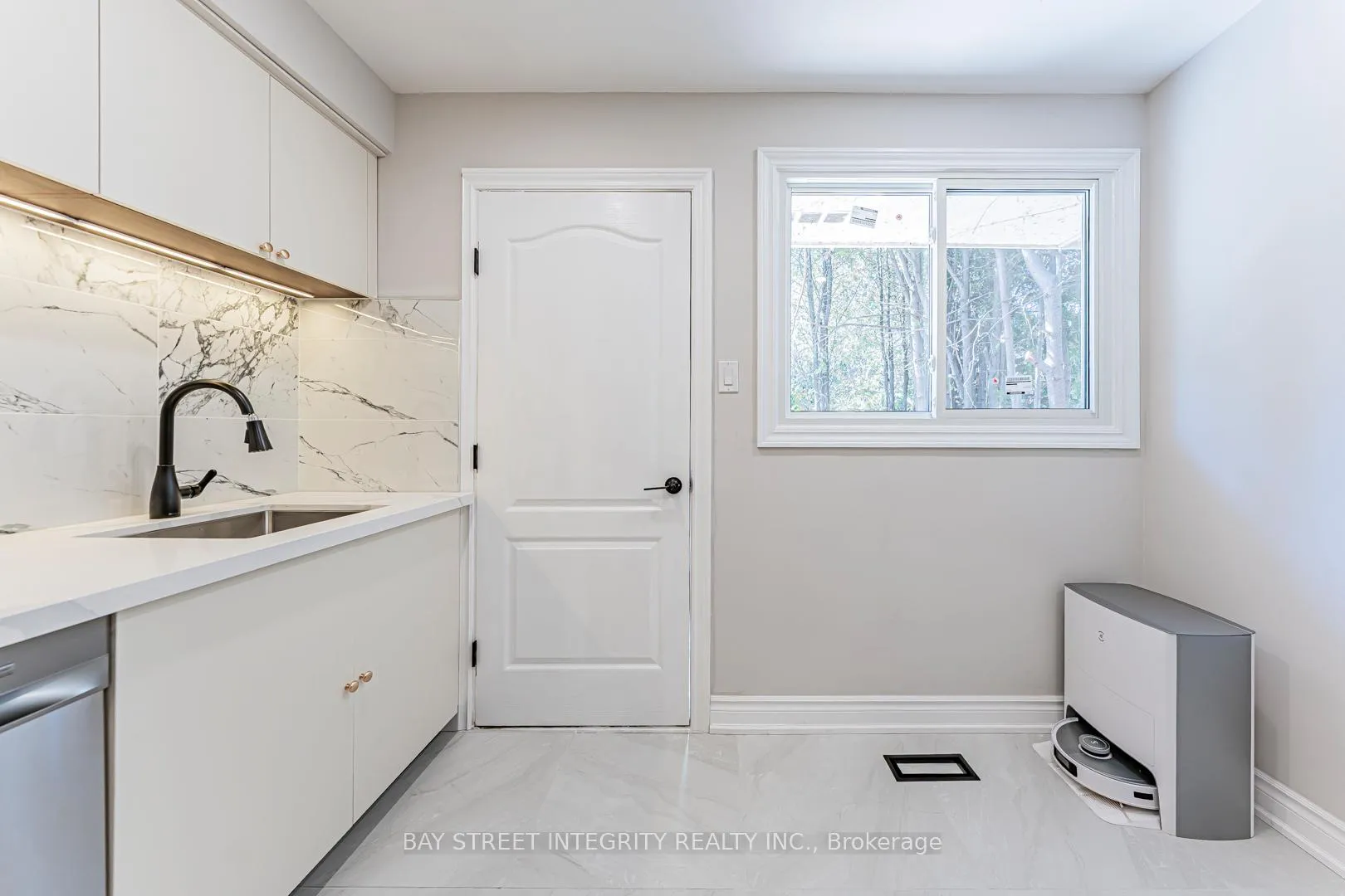 Photo 24 of 323 Clifton Road, Kitchener — HOMEH