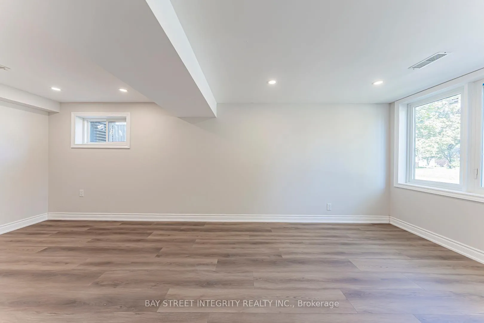 Photo 29 of 323 Clifton Road, Kitchener — HOMEH