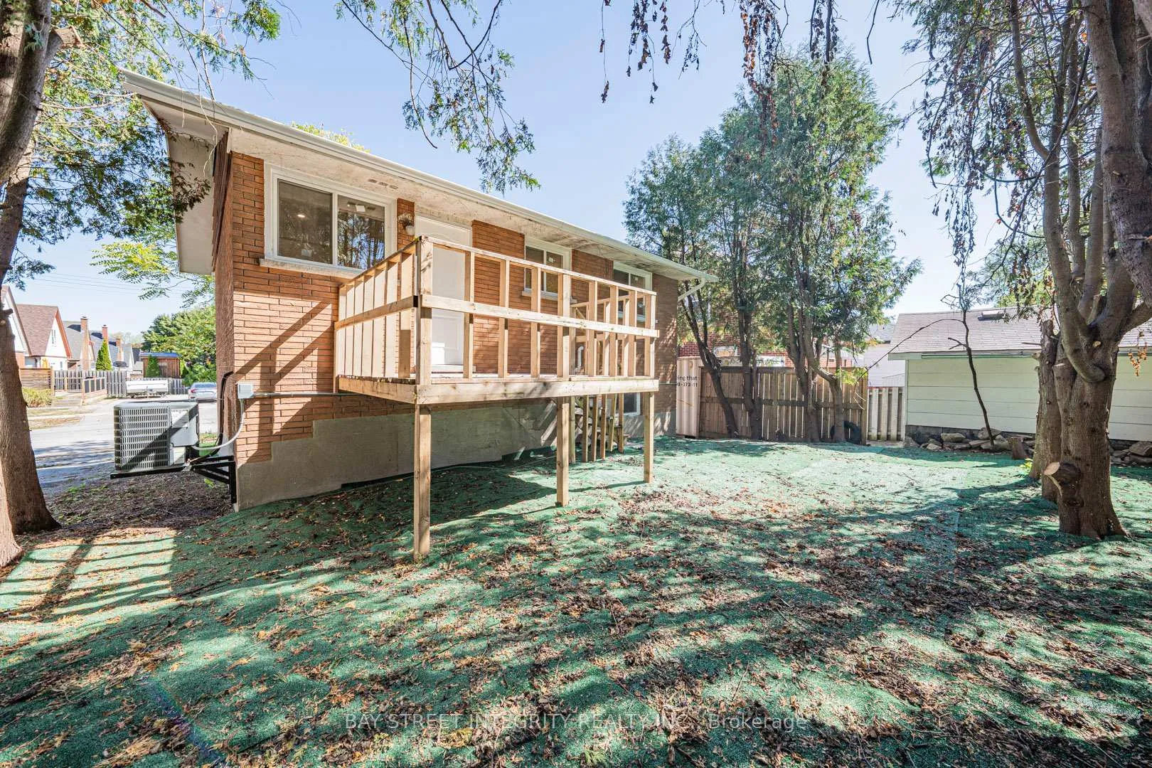 Photo 38 of 323 Clifton Road, Kitchener — HOMEH
