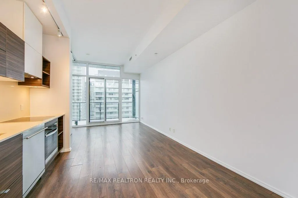 Photo 3 of Unit 3610, 125 Peter Street, Toronto, Waterfront Communities — HOMEH