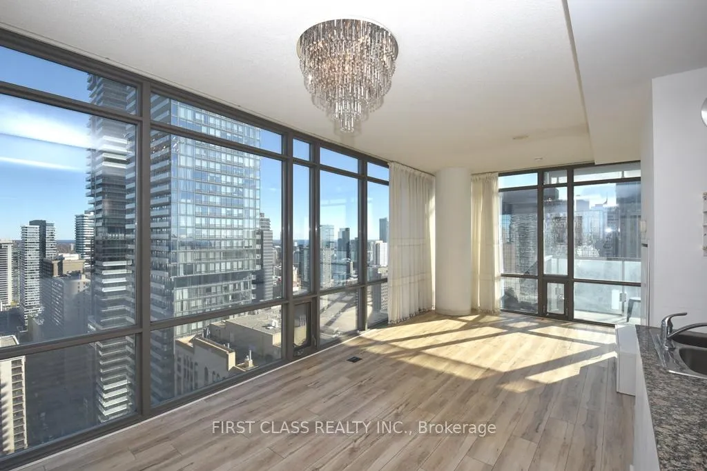 Front of Unit 3407, 38 Grenville Street