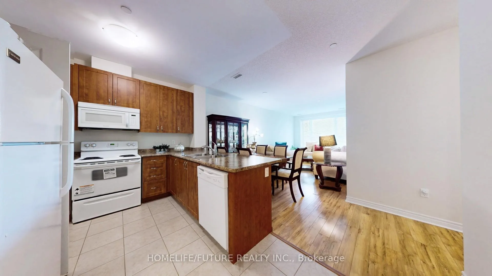 Photo 14 of Unit 211, 7400 Markham Road, Markham, Middlefield — HOMEH