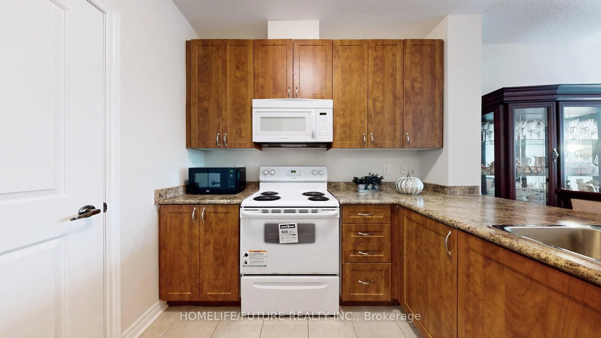 Photo 15 of Unit 211, 7400 Markham Road, Markham, Middlefield — HOMEH