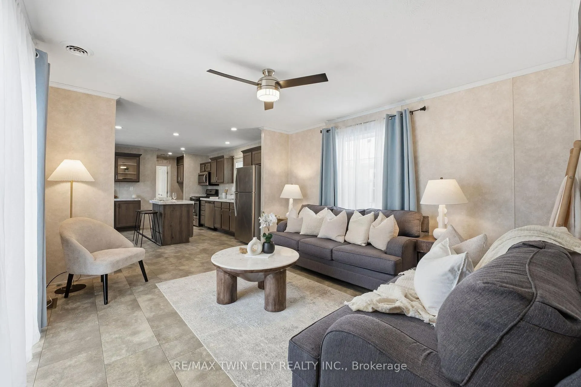 Photo 10 of Unit 703, 99 Fourth Concession Road, Brant, Burford — HOMEH
