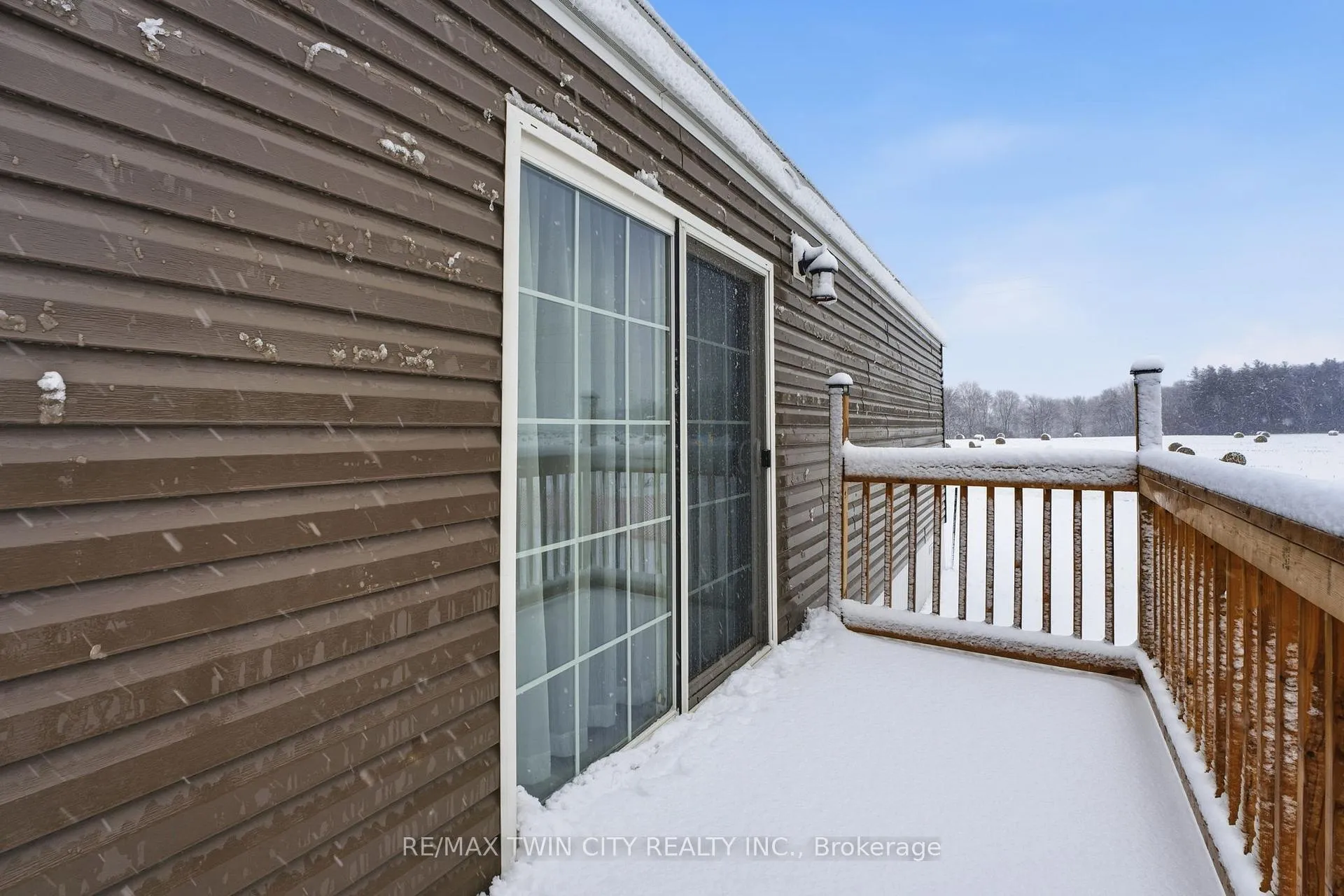 Photo 18 of Unit 703, 99 Fourth Concession Road, Brant, Burford — HOMEH