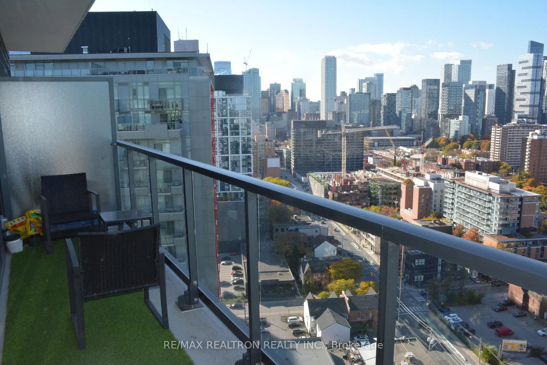 Photo 13 of Unit 2210, 48 Power Street, Toronto, Moss Park — HOMEH