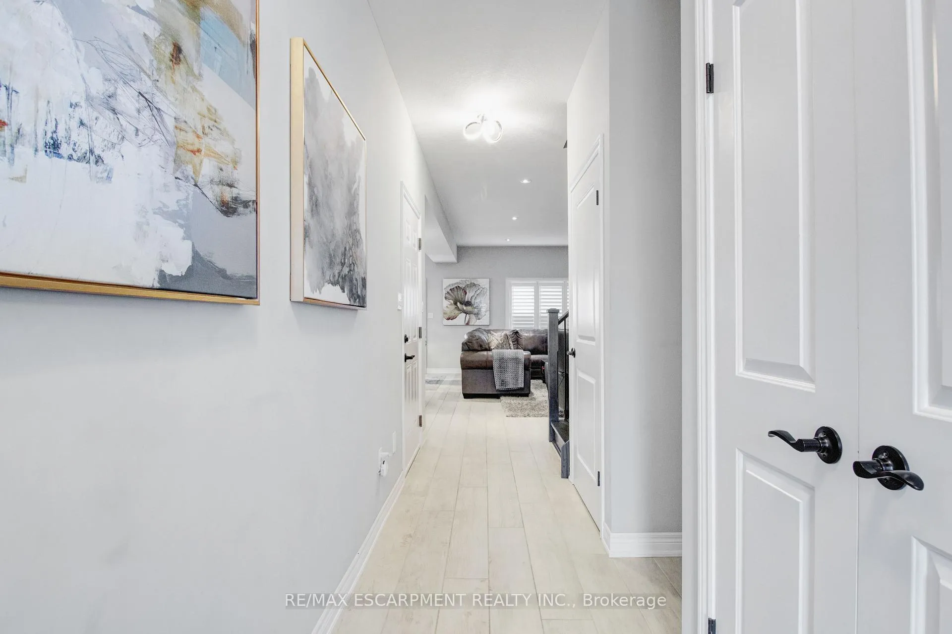 Photo 5 of Unit 22, 120 Vineberg Drive, Hamilton, Allison — HOMEH