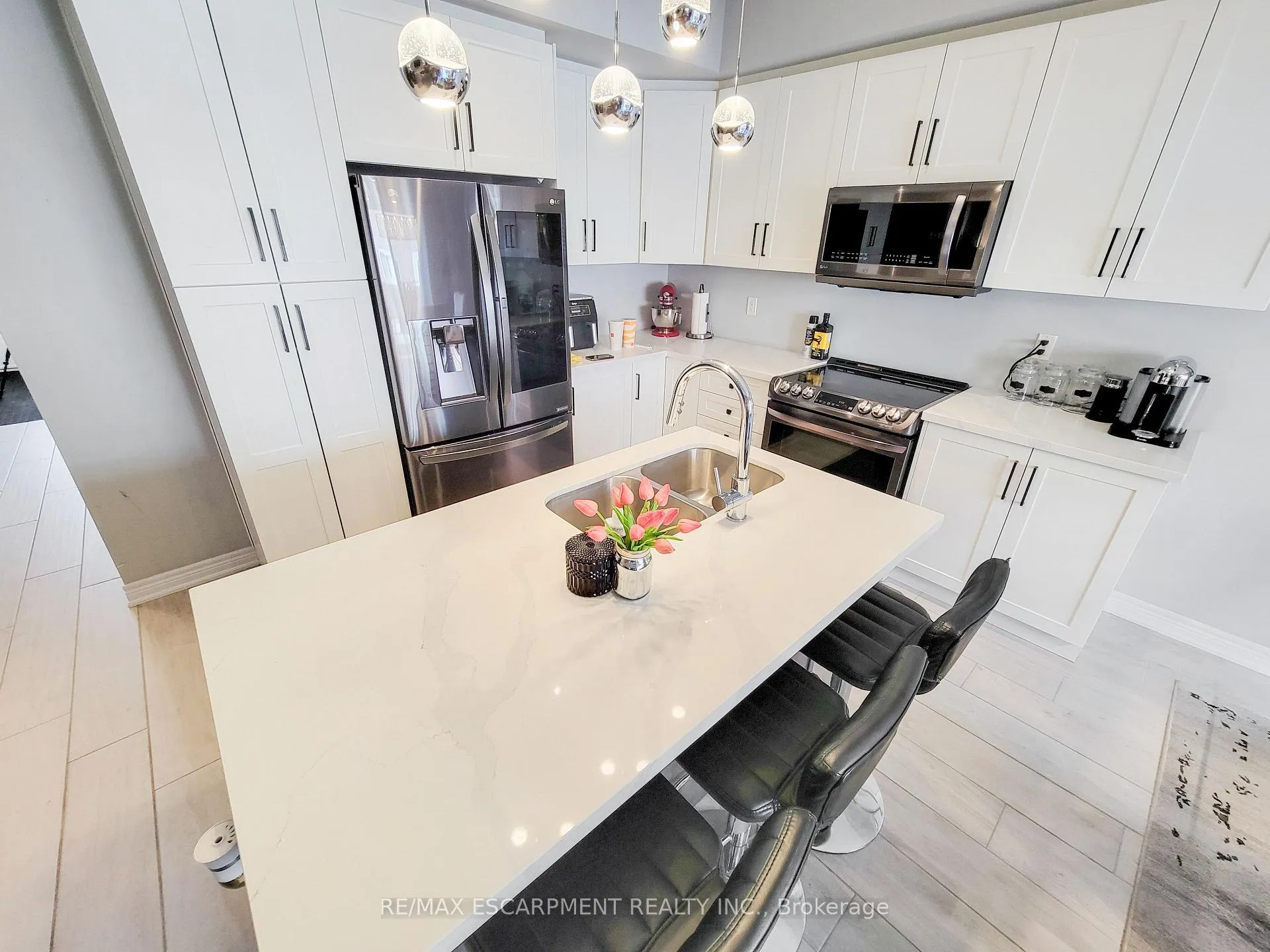 Photo 12 of Unit 22, 120 Vineberg Drive, Hamilton, Allison — HOMEH