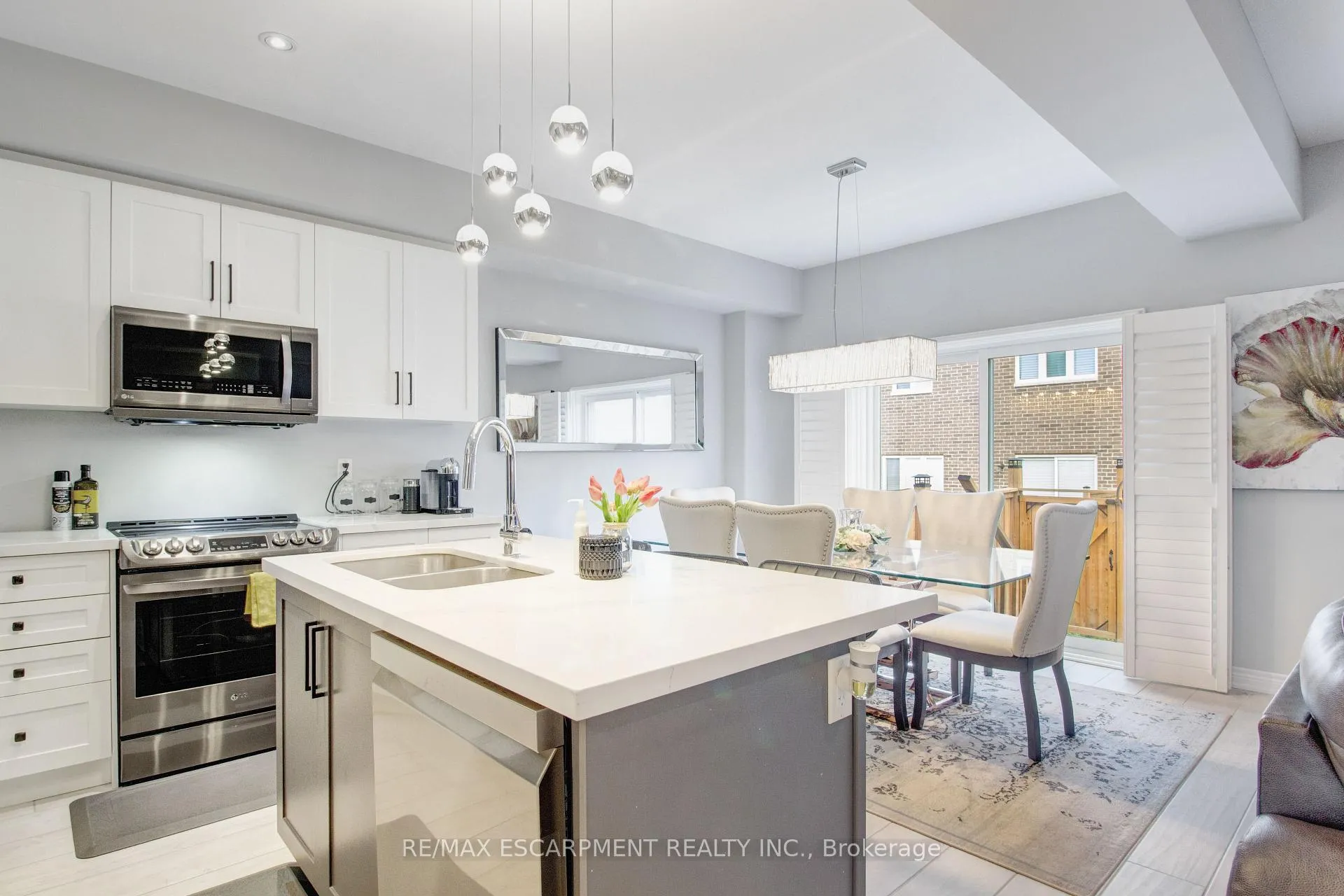 Photo 14 of Unit 22, 120 Vineberg Drive, Hamilton, Allison — HOMEH