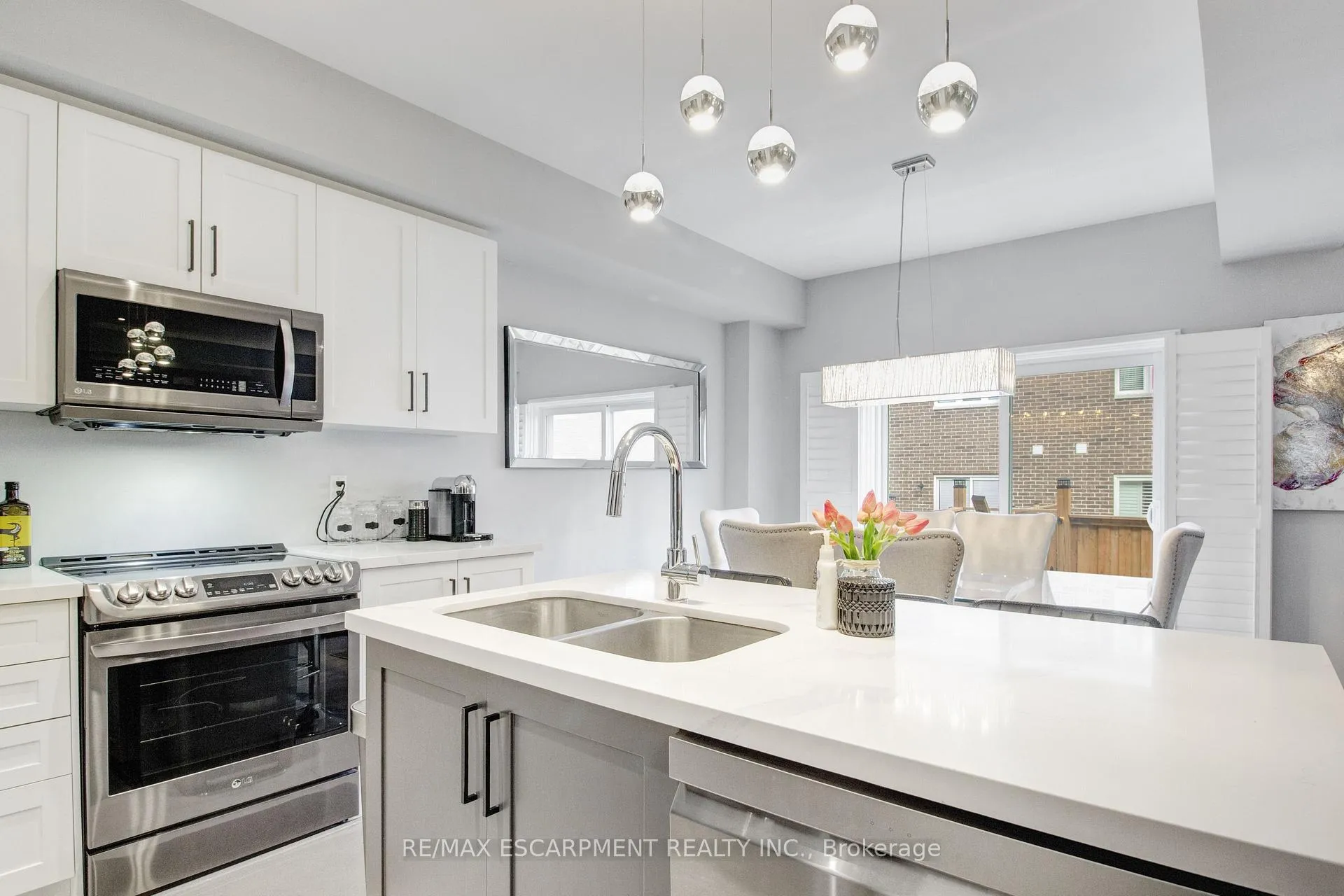 Photo 15 of Unit 22, 120 Vineberg Drive, Hamilton, Allison — HOMEH