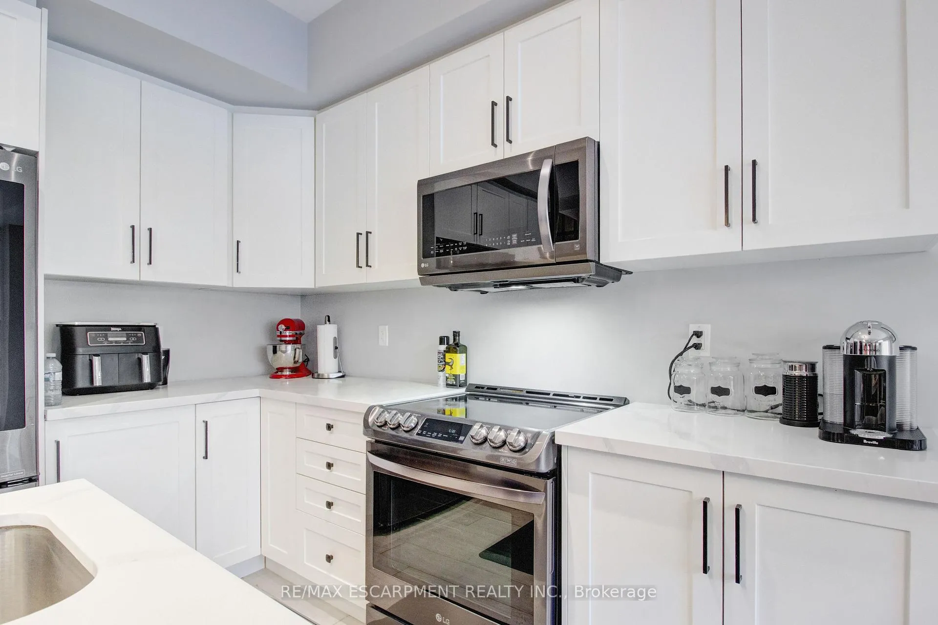 Photo 17 of Unit 22, 120 Vineberg Drive, Hamilton, Allison — HOMEH