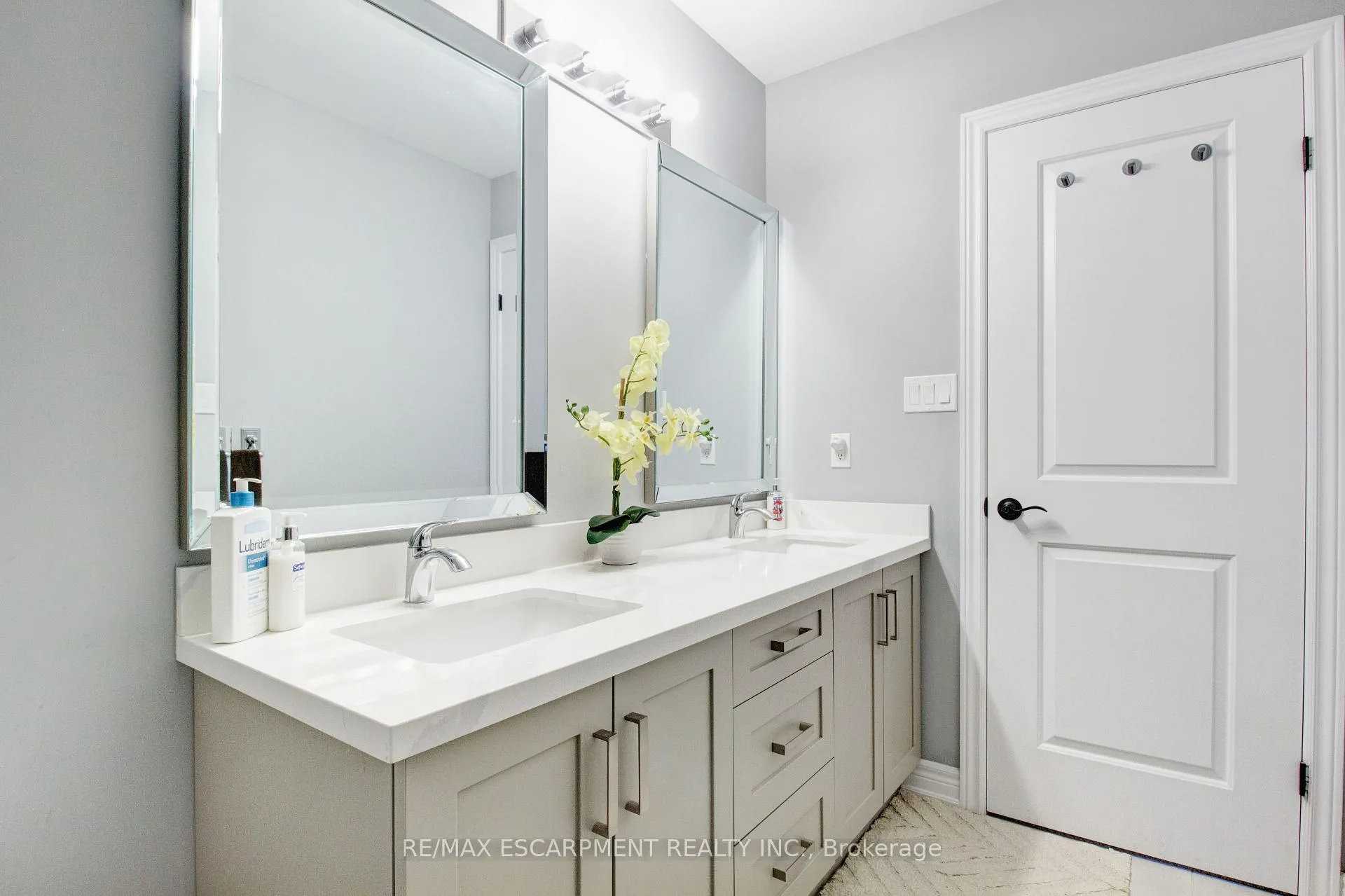 Photo 34 of Unit 22, 120 Vineberg Drive, Hamilton, Allison — HOMEH