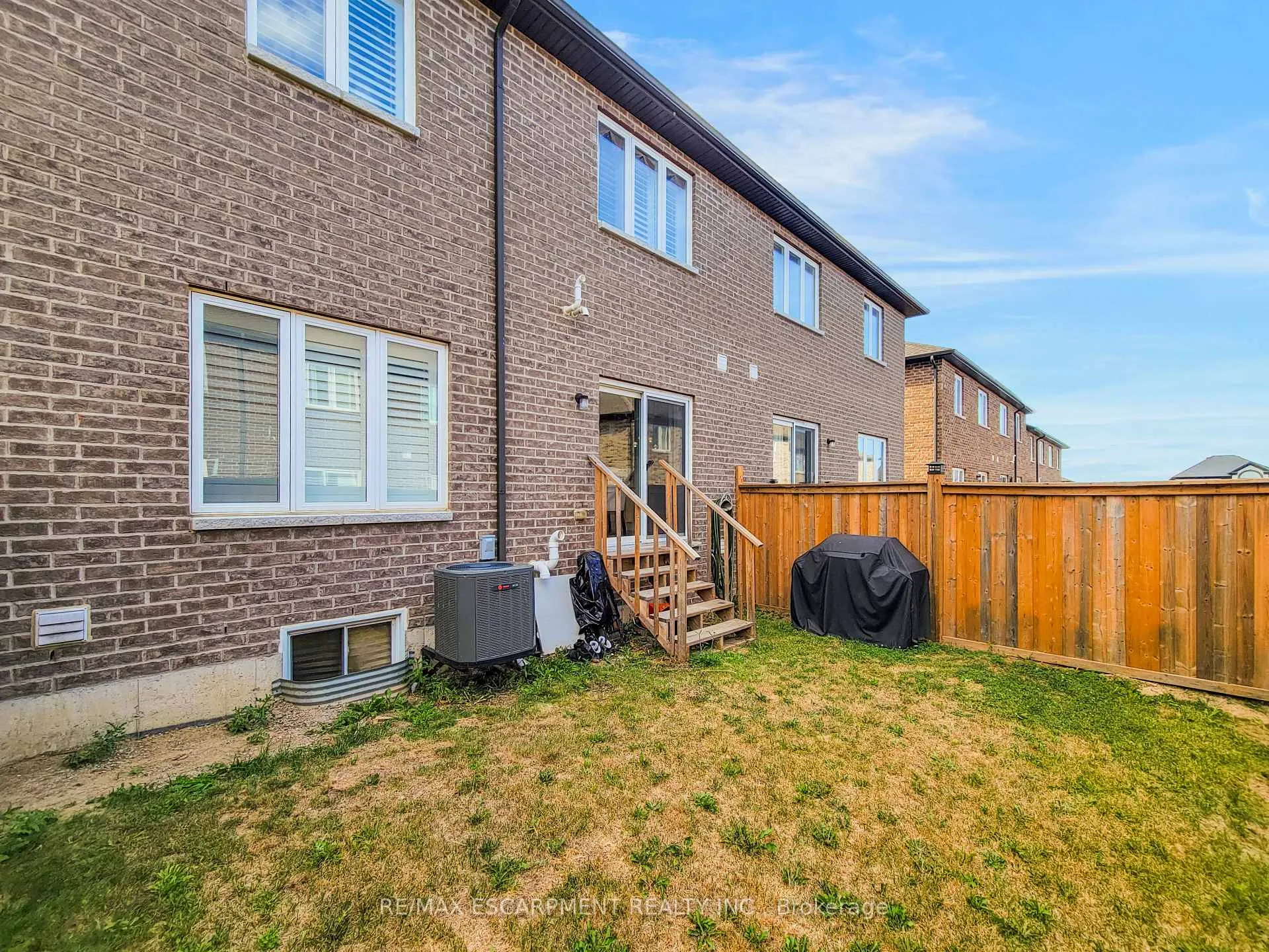 Photo 44 of Unit 22, 120 Vineberg Drive, Hamilton, Allison — HOMEH