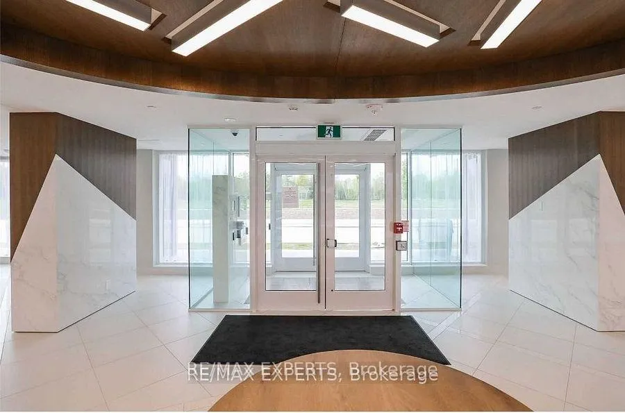 Photo 3 of Unit 419C, 301 Sea Ray Avenue, Innisfil, Rural Innisfil — HOMEH