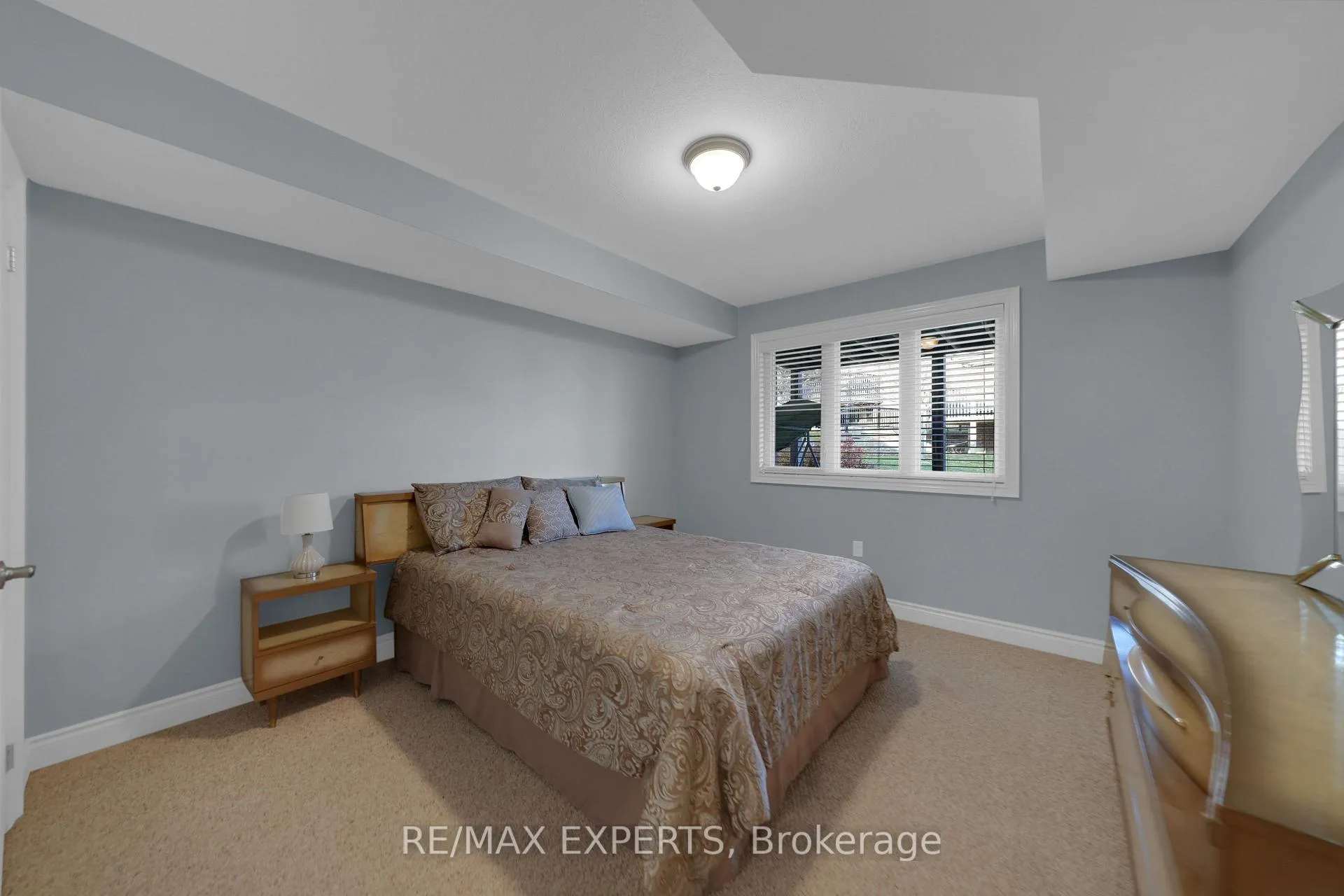 Photo 24 of Unit 20, 19 Upper Highland, New Tecumseth, Alliston — HOMEH