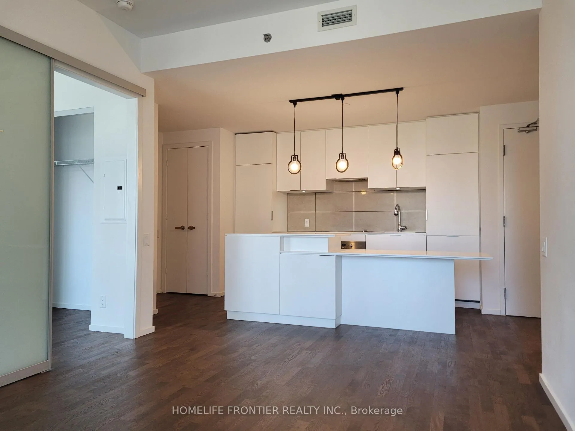 Photo 9 of Unit 1111, 5 St Joseph Street, Toronto, Bay Street Corridor — HOMEH