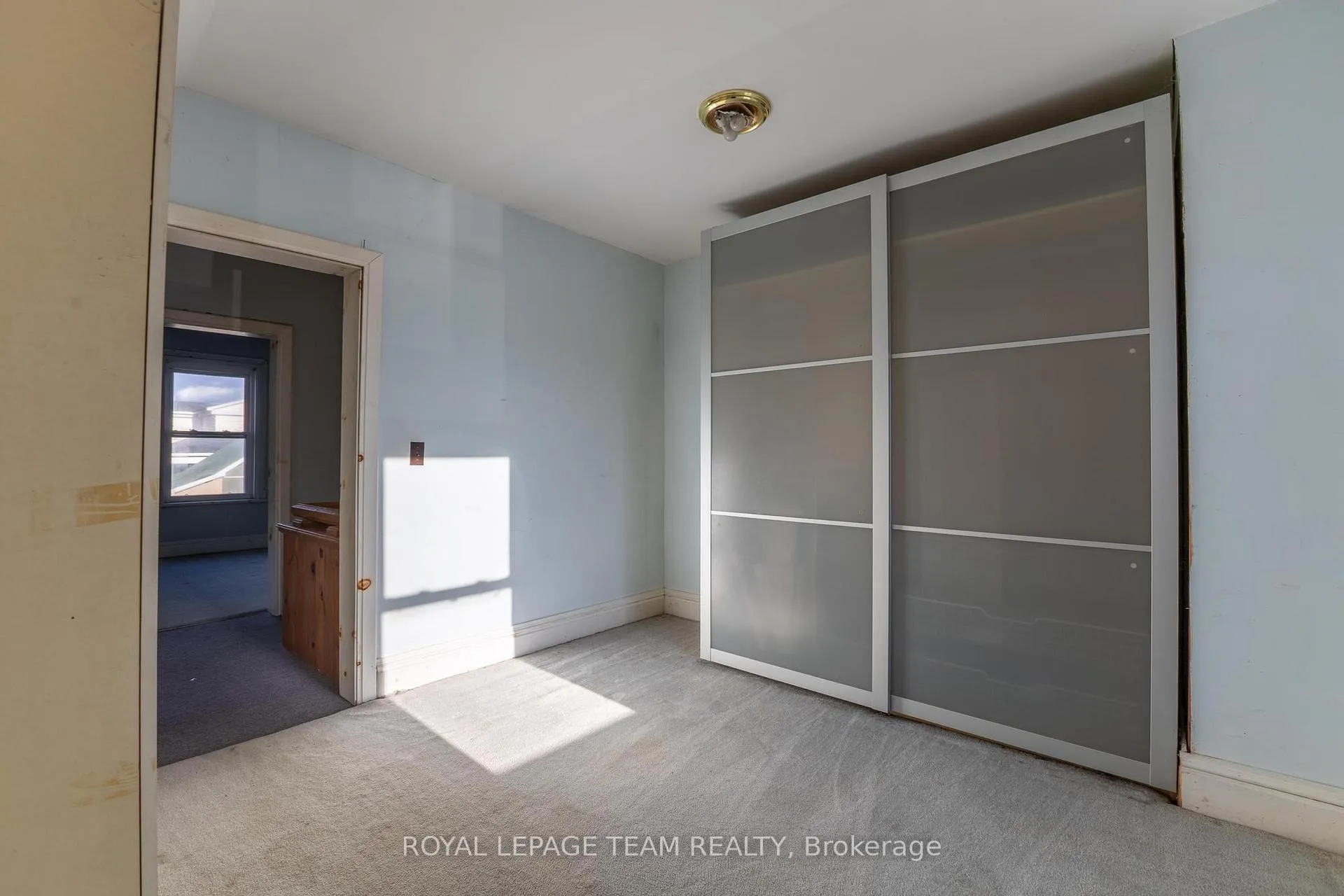 Photo 12 of 31 Daniel Street N, Arnprior — HOMEH