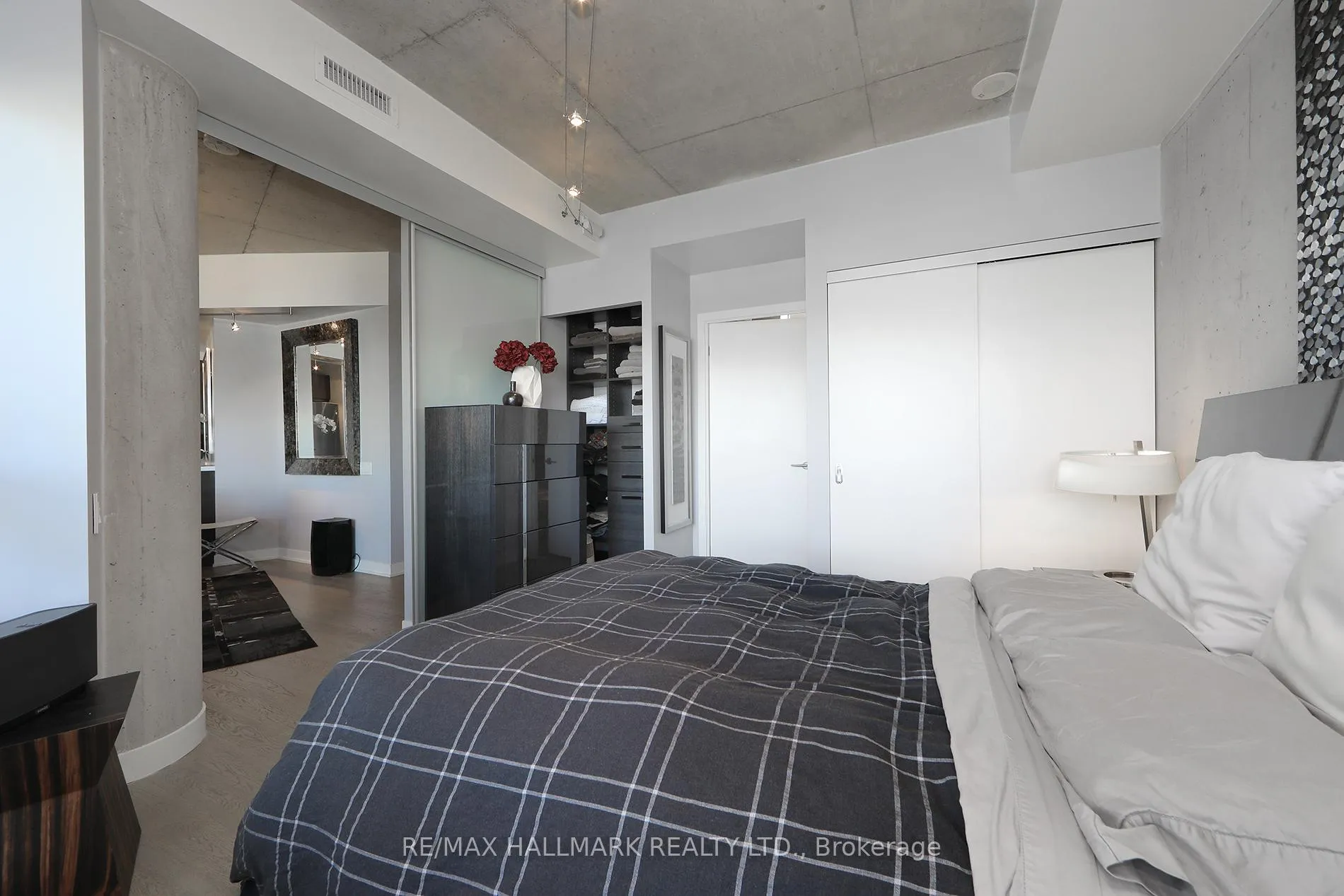 Photo 24 of Unit 1104, 318 King Street E, Toronto, Moss Park — HOMEH