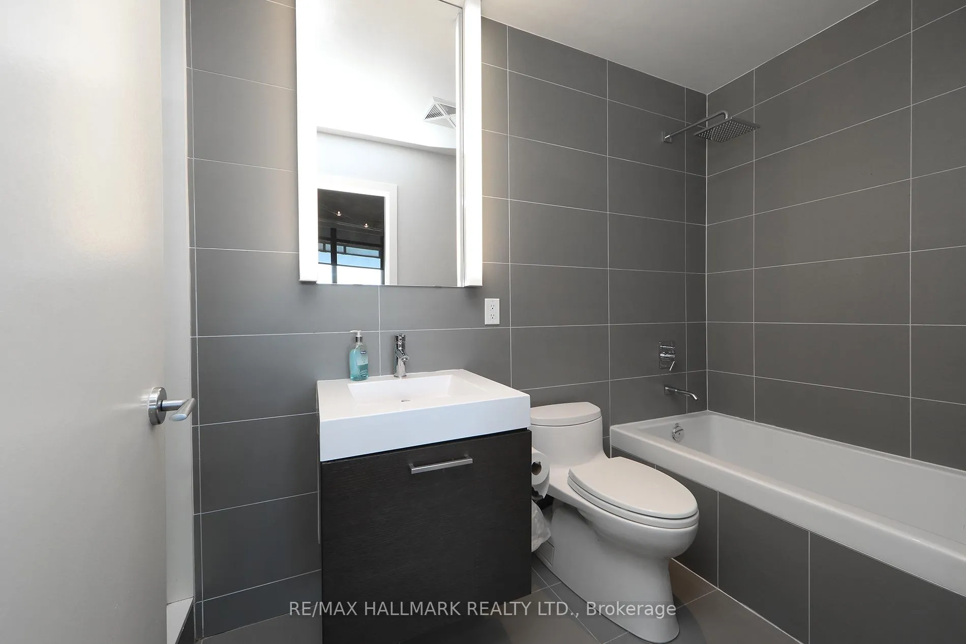 Photo 25 of Unit 1104, 318 King Street E, Toronto, Moss Park — HOMEH