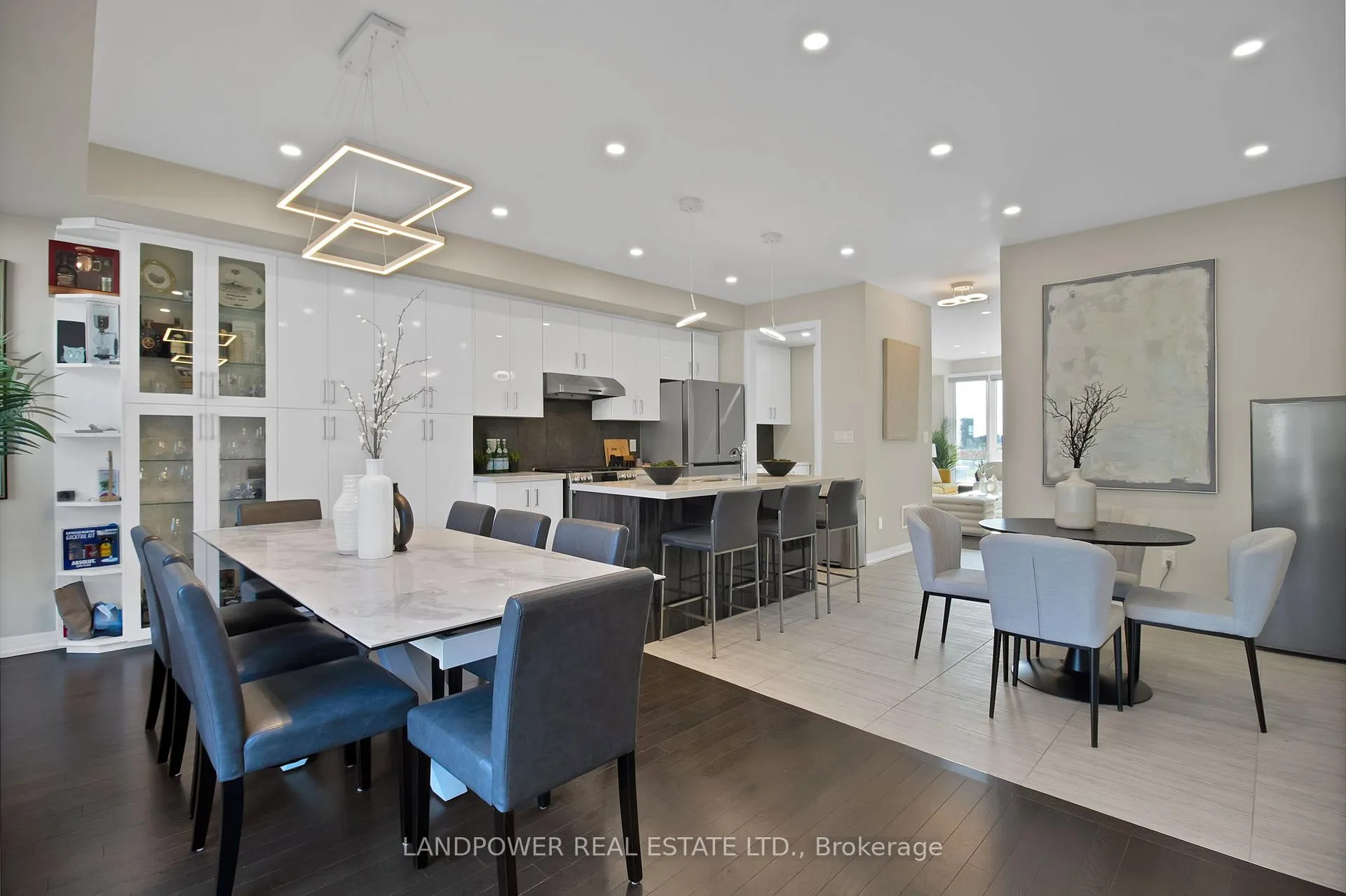 Photo 22 of 30 Lord Melborne Street, Markham, Victoria Square — HOMEH