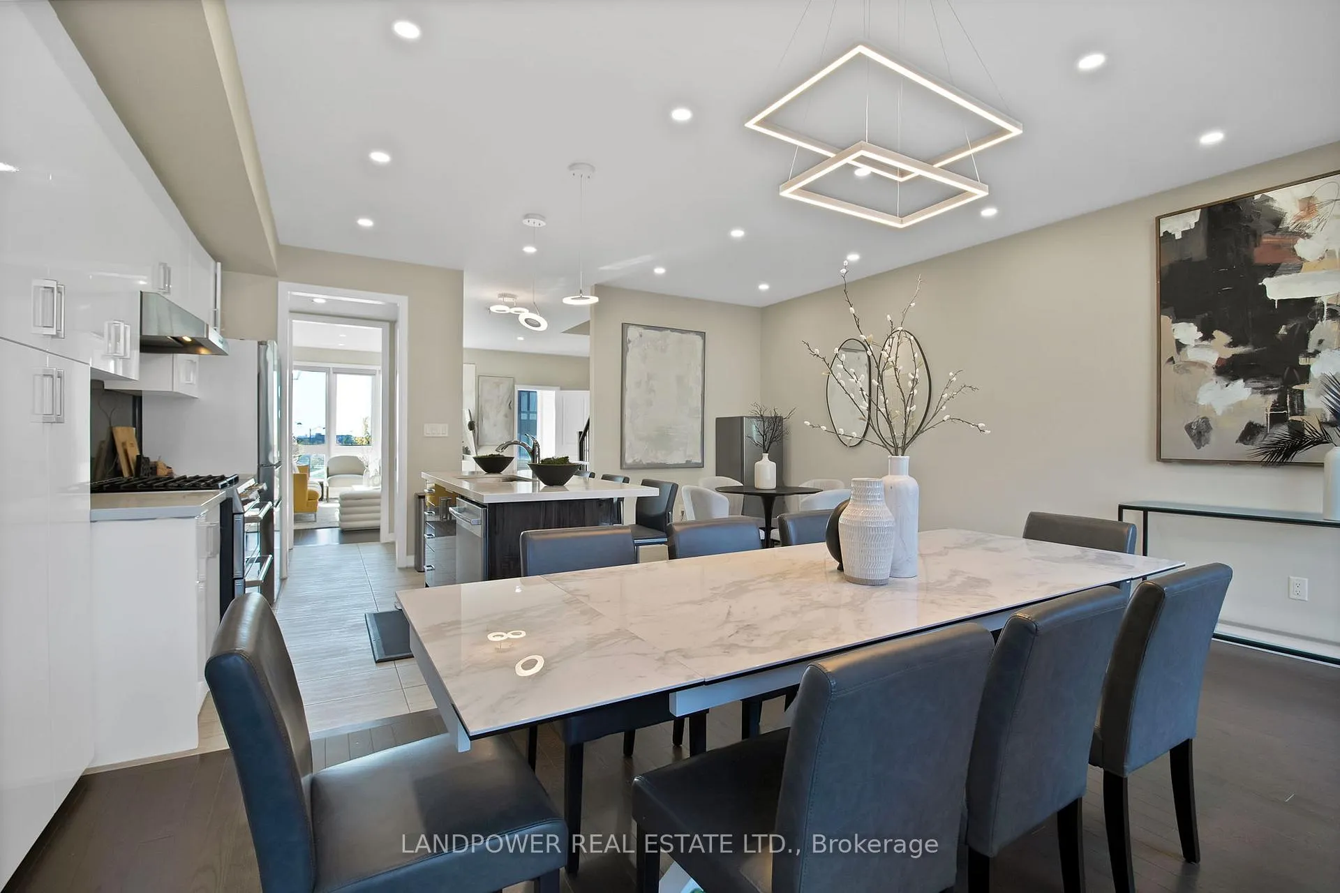 Photo 23 of 30 Lord Melborne Street, Markham, Victoria Square — HOMEH
