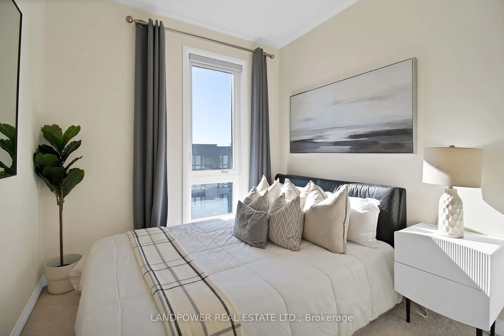 Photo 29 of 30 Lord Melborne Street, Markham, Victoria Square — HOMEH