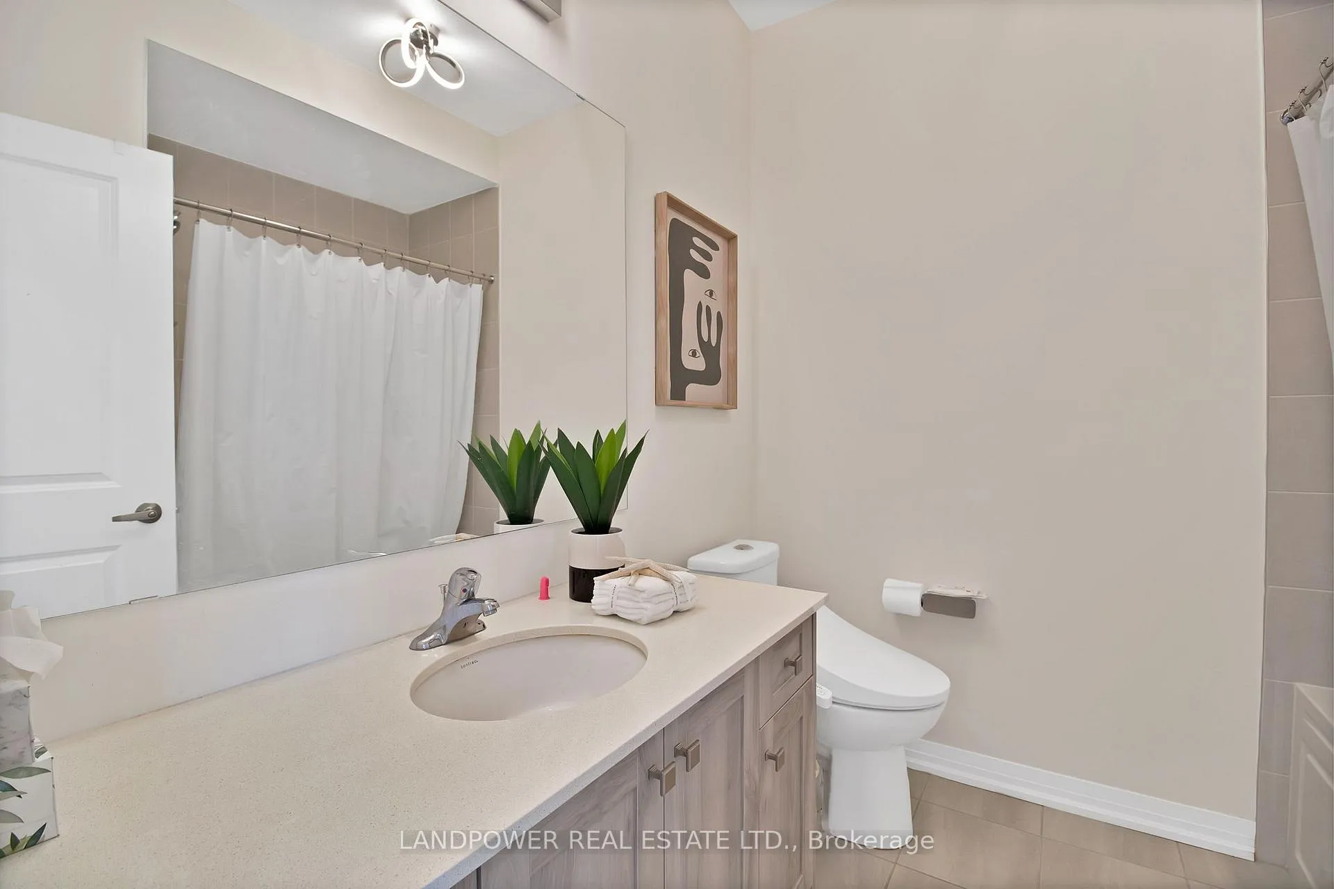 Photo 36 of 30 Lord Melborne Street, Markham, Victoria Square — HOMEH