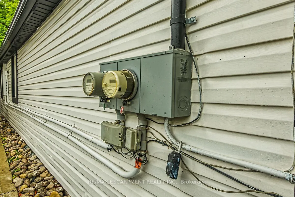 Photo 33 of 34 Rykert Street, St. Catharines, Western Hill — HOMEH