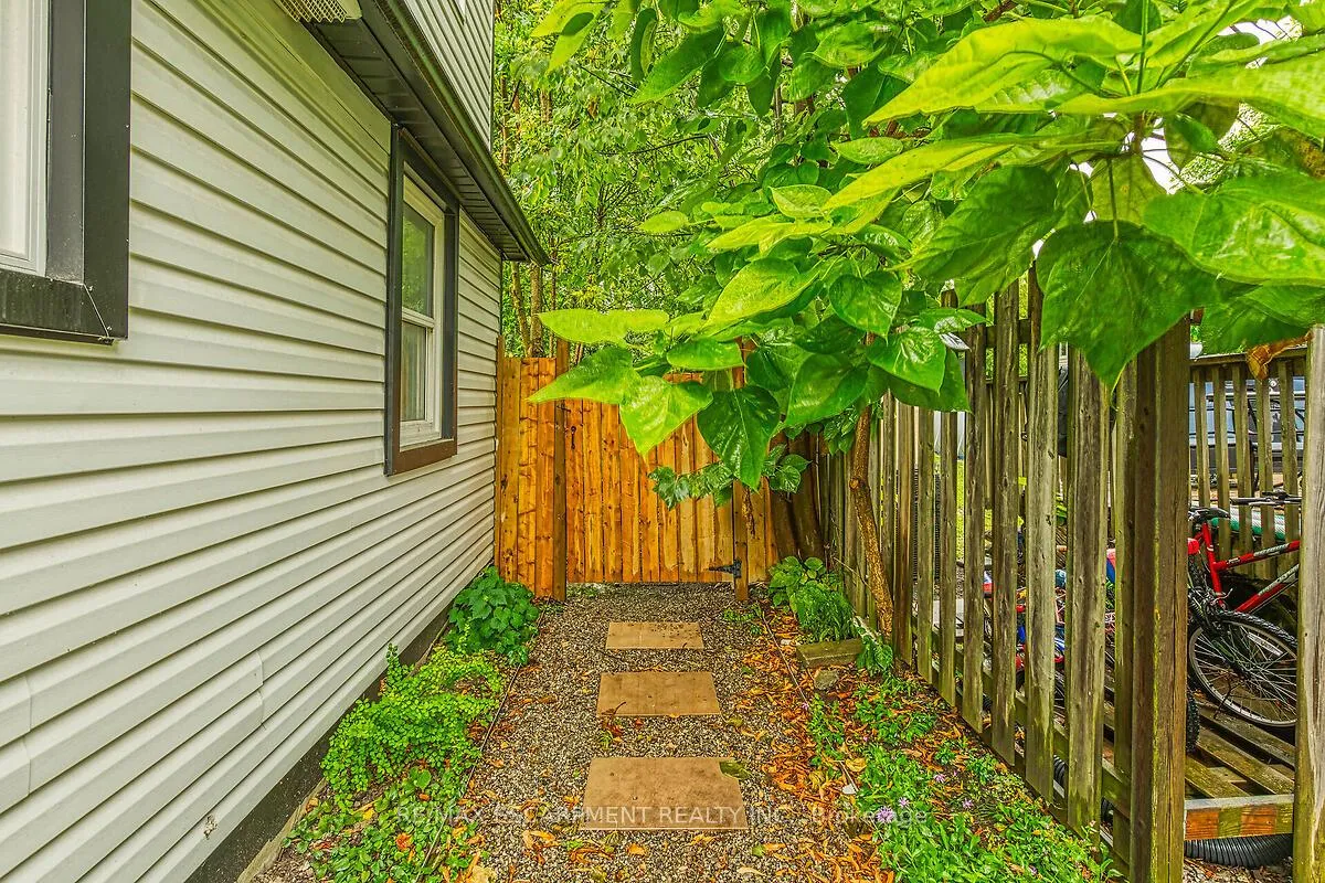 Photo 34 of 34 Rykert Street, St. Catharines, Western Hill — HOMEH